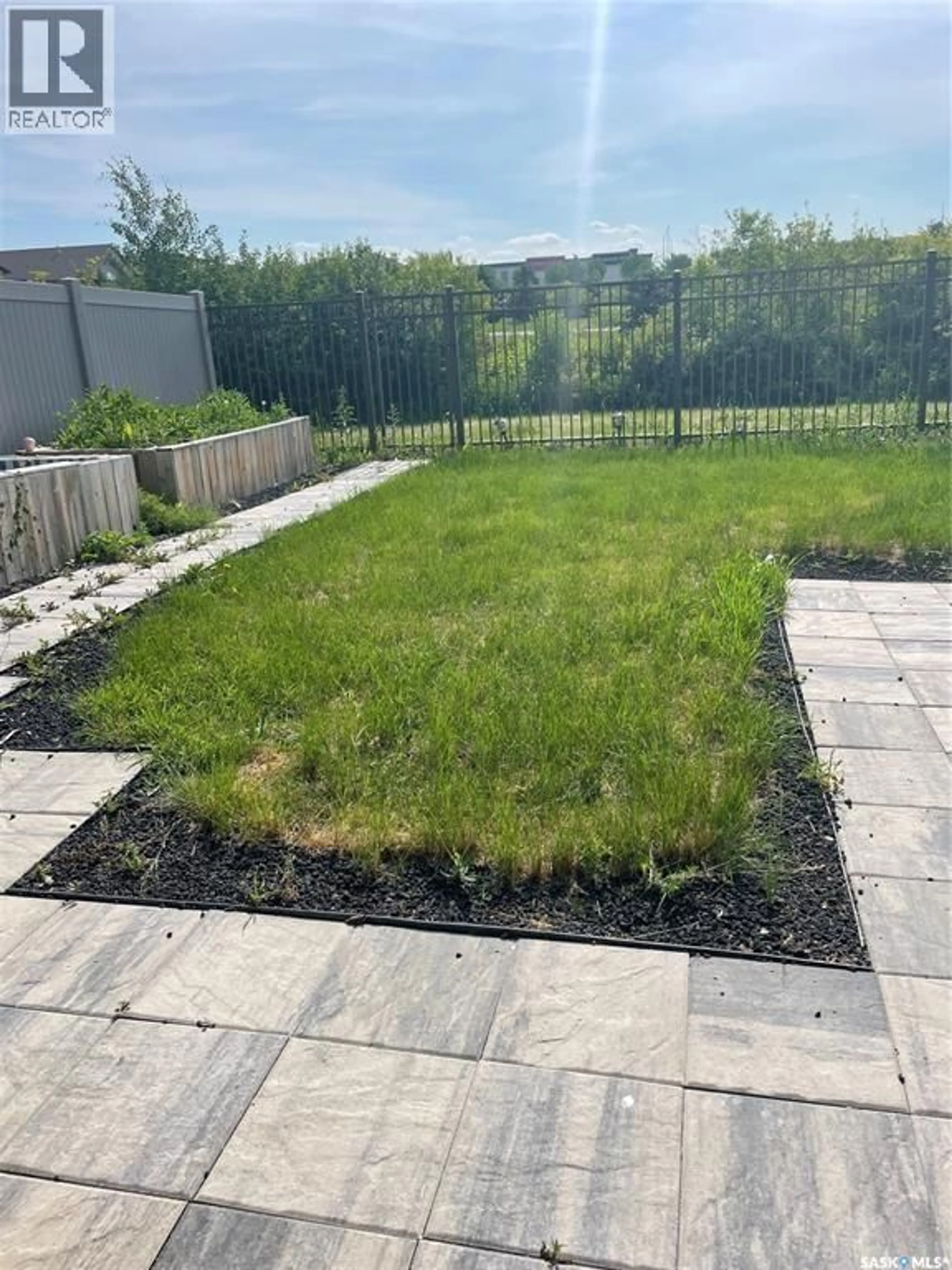 A pic from outside/outdoor area/front of a property/back of a property/a pic from drone, street for 4357 ALBULET DRIVE, Regina Saskatchewan S4W0L6
