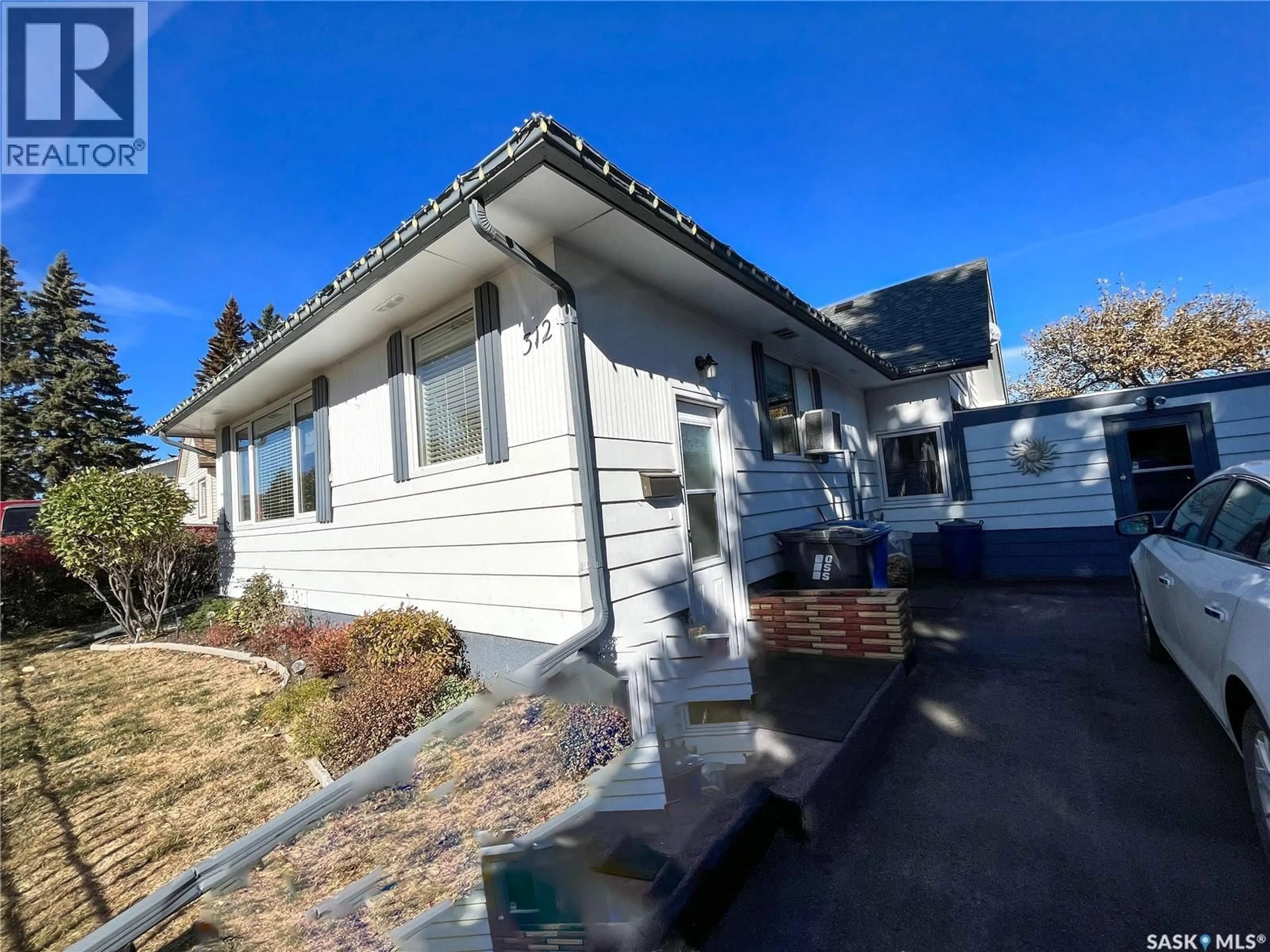 Unknown for 312 10TH AVENUE, Melville Saskatchewan S0A2P0