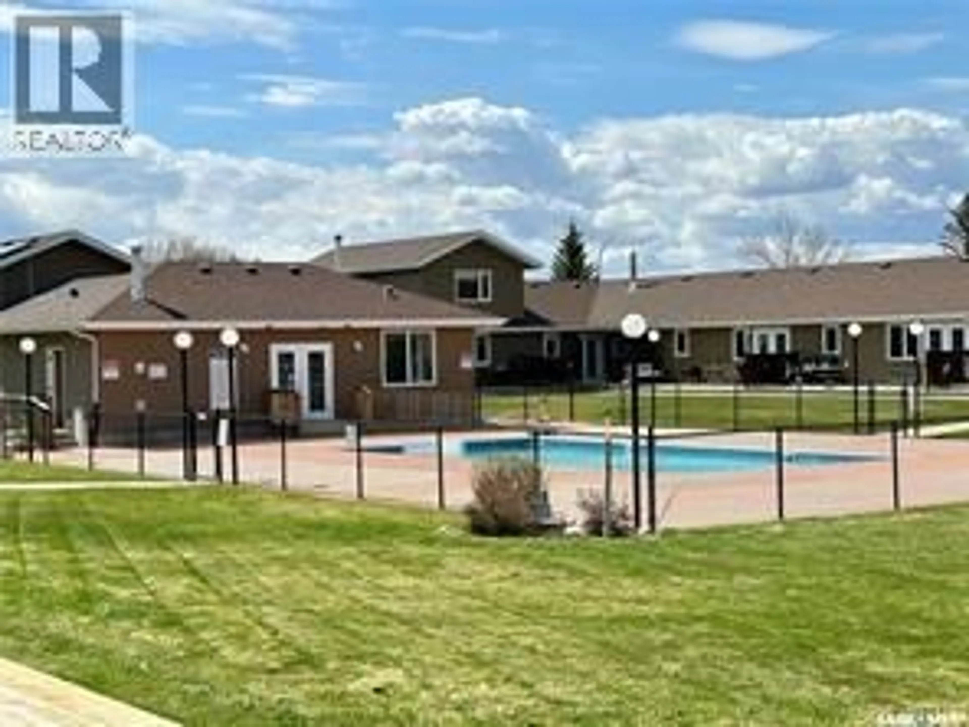 Pool for 32 1250 AARO AVENUE, Elbow Saskatchewan S0H1J0