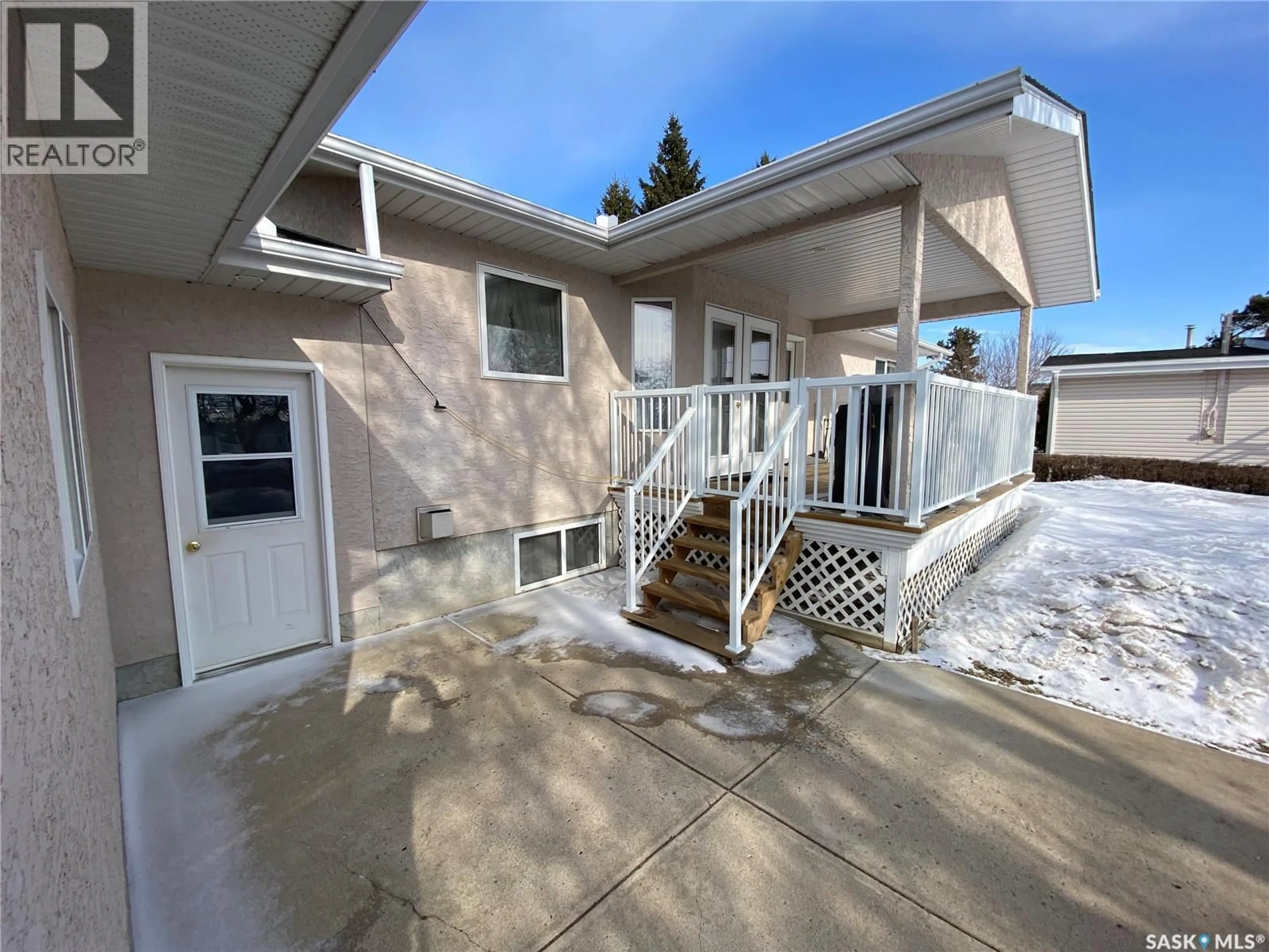 Home with vinyl exterior material, street for 31 RAE AVENUE, Yorkton Saskatchewan S3N3G3