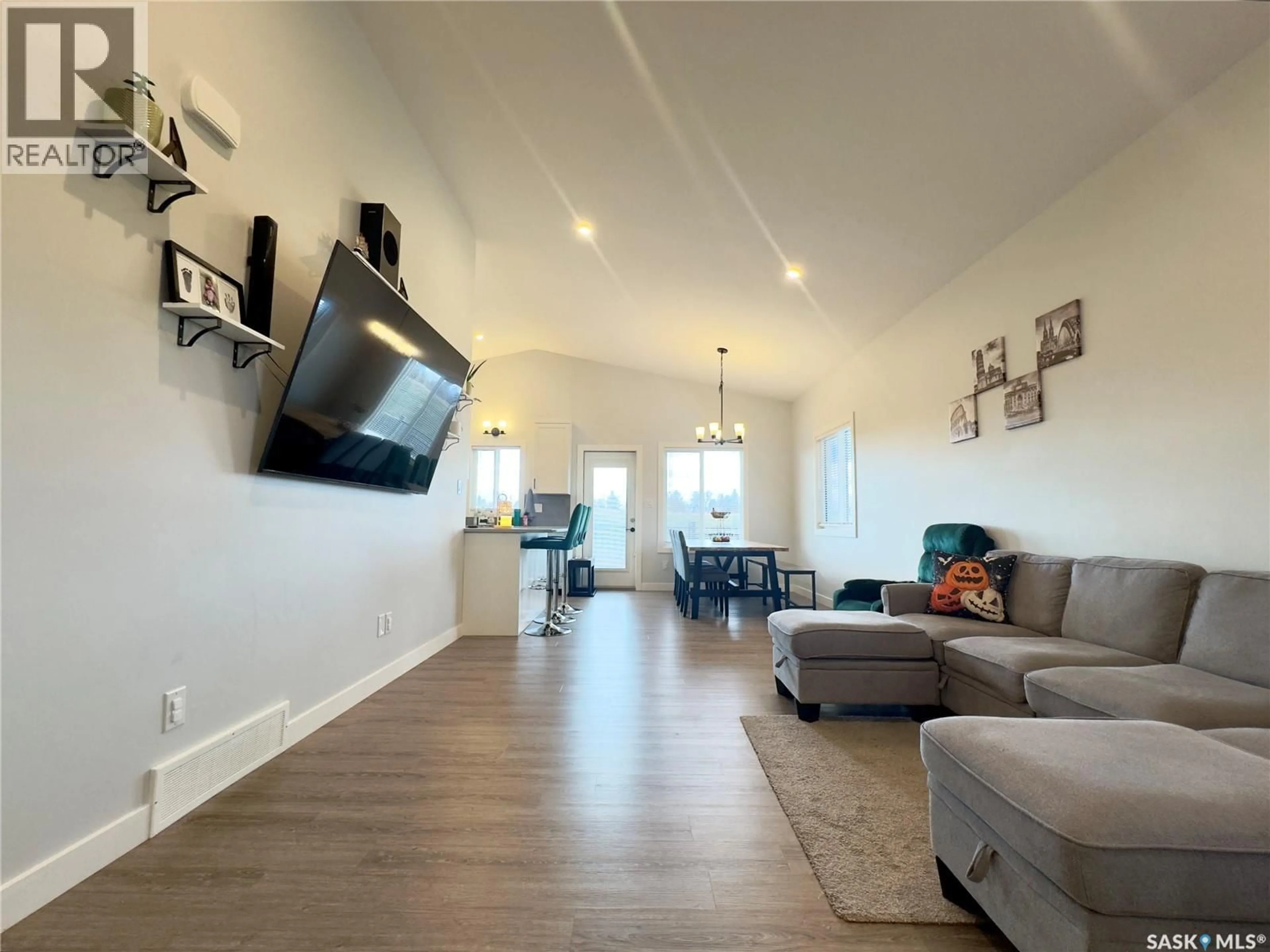 Living room with furniture, unknown for 302 PEPPER PLACE, Saskatoon Saskatchewan S7V1S7