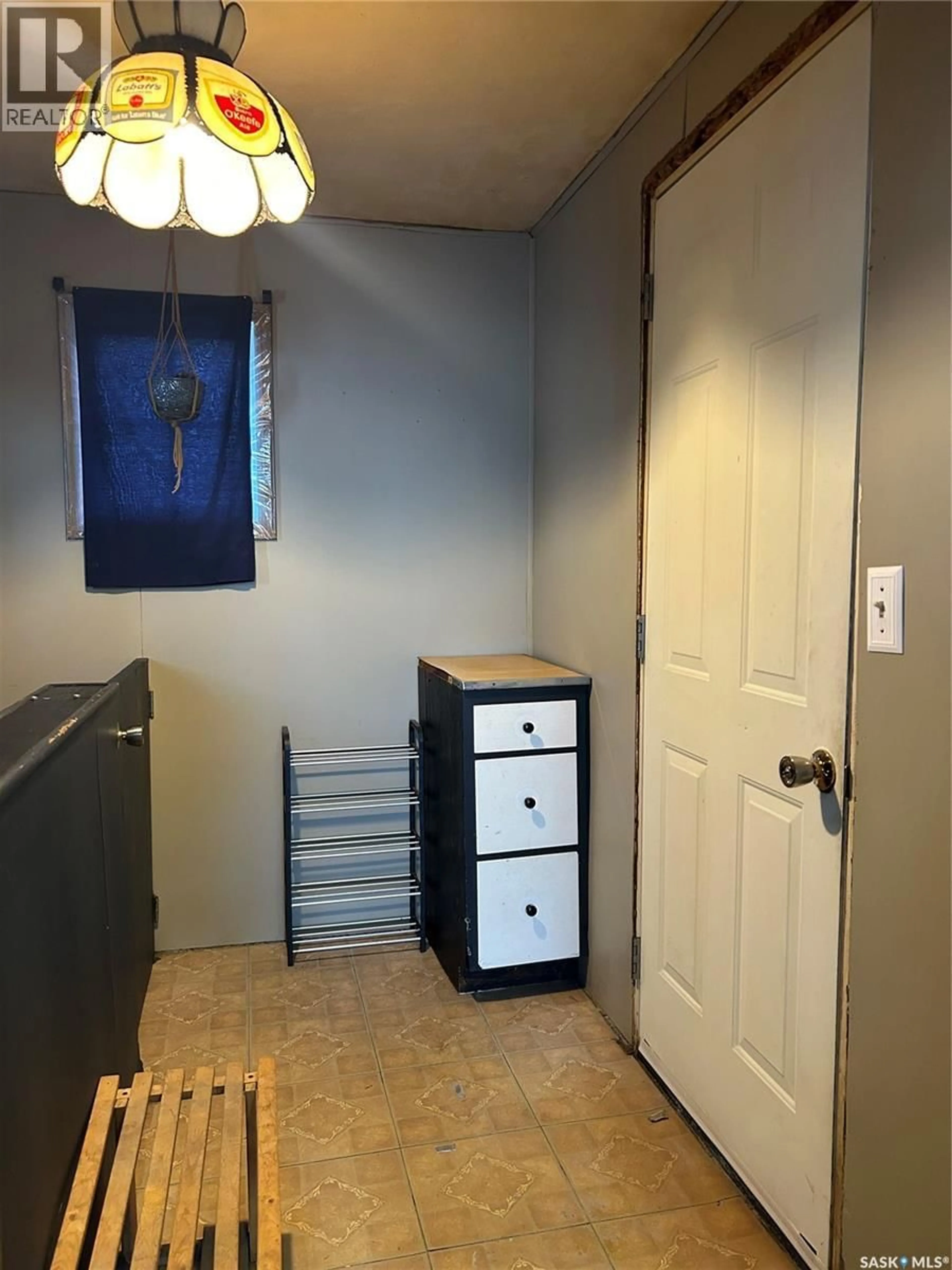 Unknown for 512 RAILWAY AVENUE, Lampman Saskatchewan S0C1N0