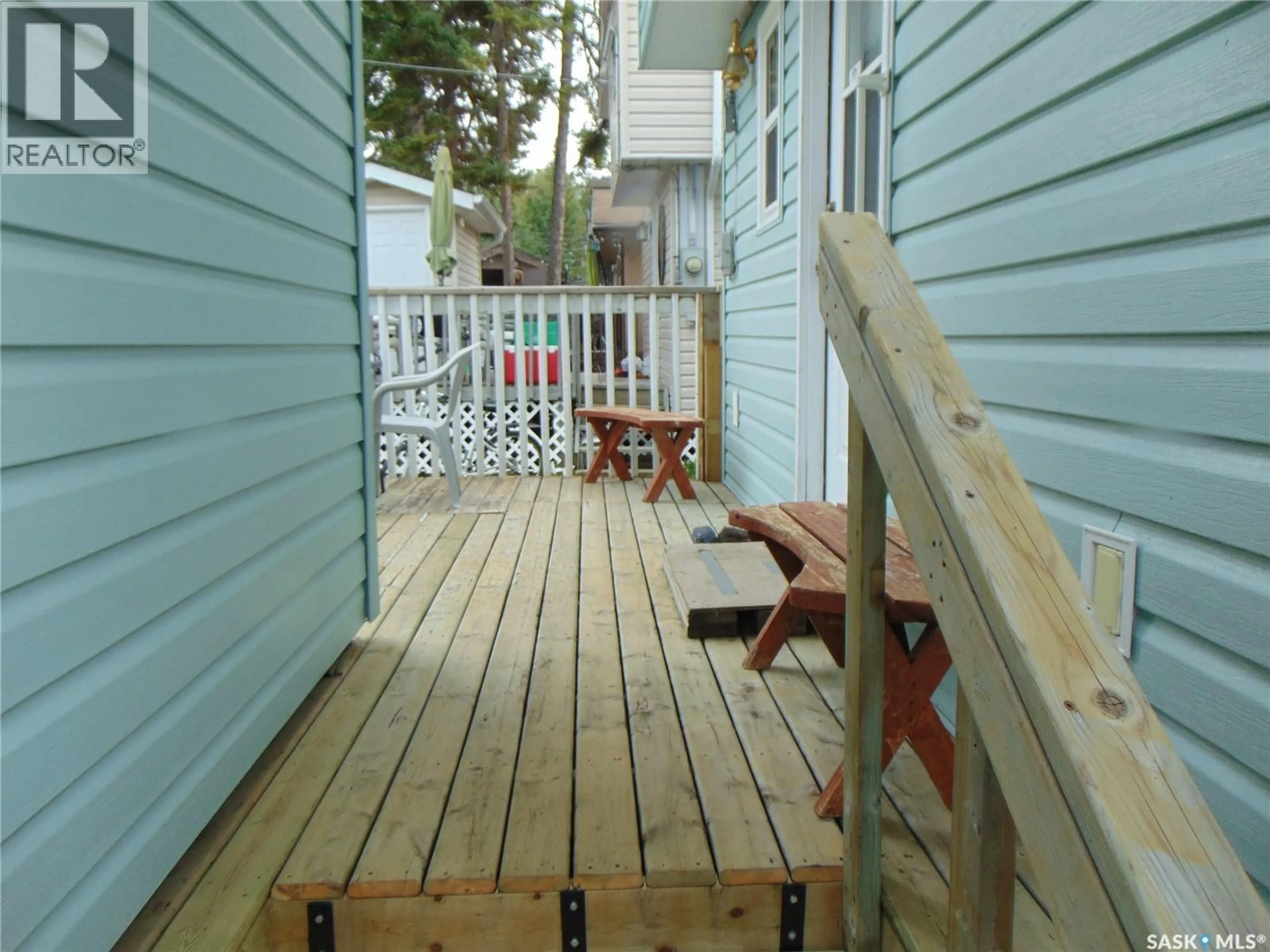 Patio, street for 1558 EAGLE STREET, Prince Albert National Park Saskatchewan S0J0N0