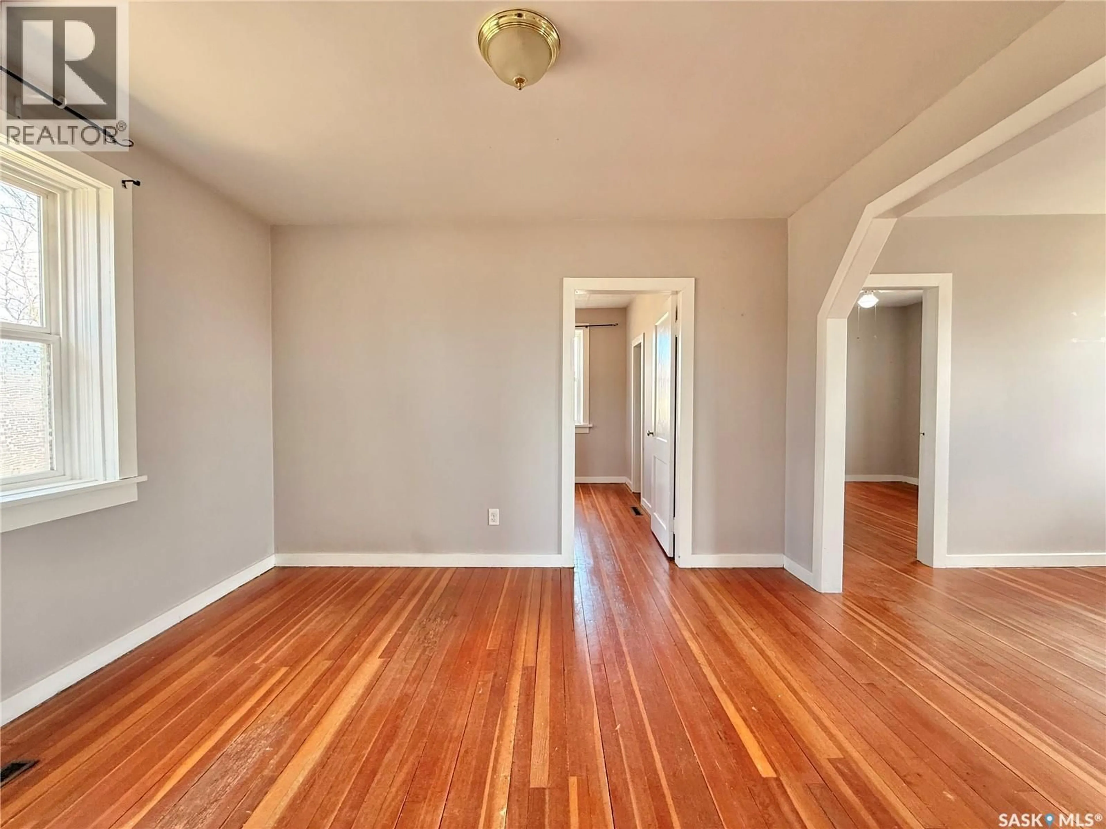 A pic of a room for 401 PARK AVENUE, Outlook Saskatchewan S0L2N0