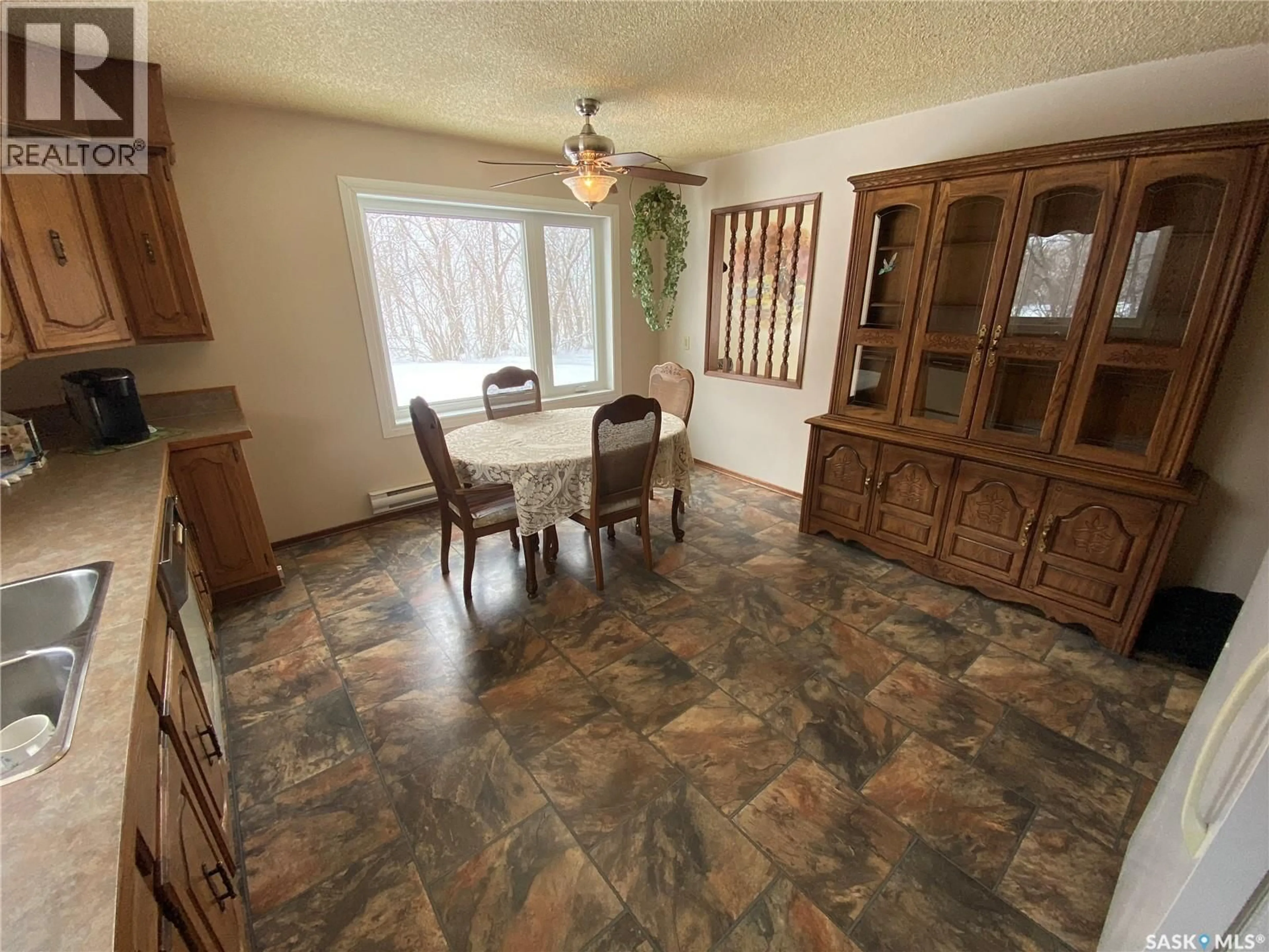 Dining room, ceramic/tile floor for BM ACREAGE, Saltcoats Rm No. 213 Saskatchewan S0A0E0