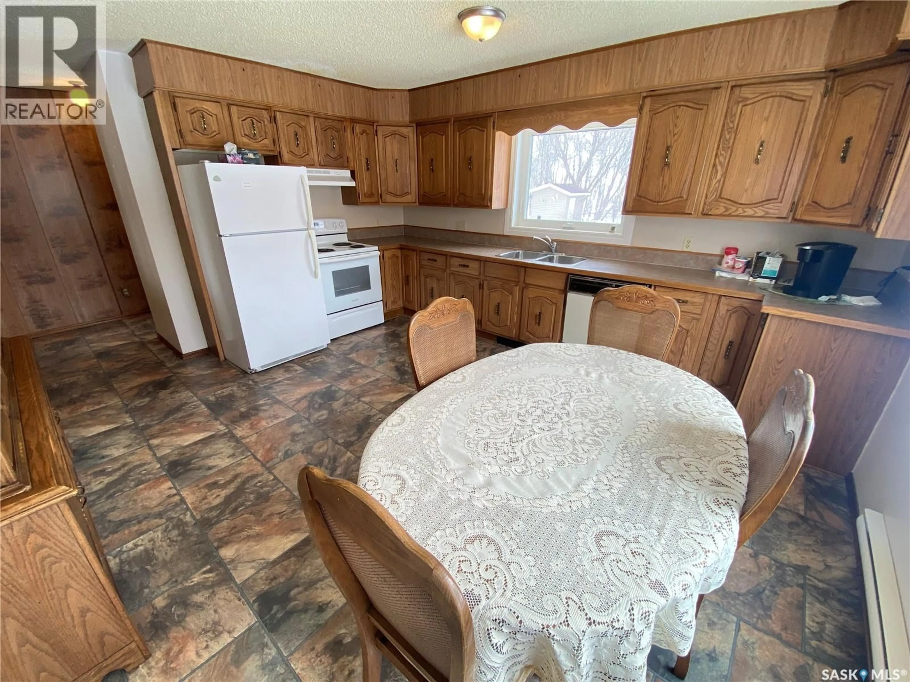 Standard kitchen, unknown for BM ACREAGE, Saltcoats Rm No. 213 Saskatchewan S0A0E0