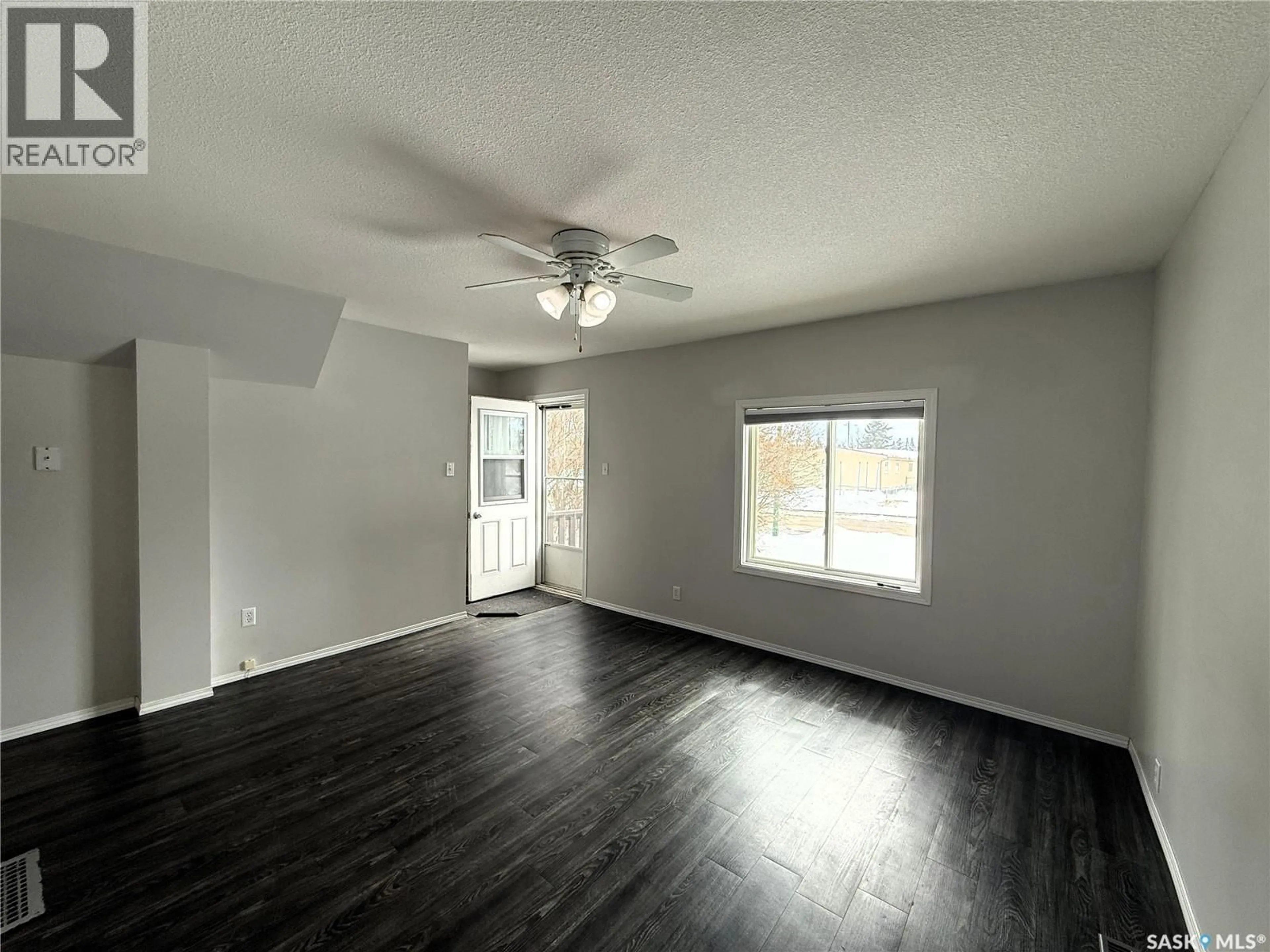 A pic of a room for 1478 1ST STREET, Prince Albert Saskatchewan S6V0E5
