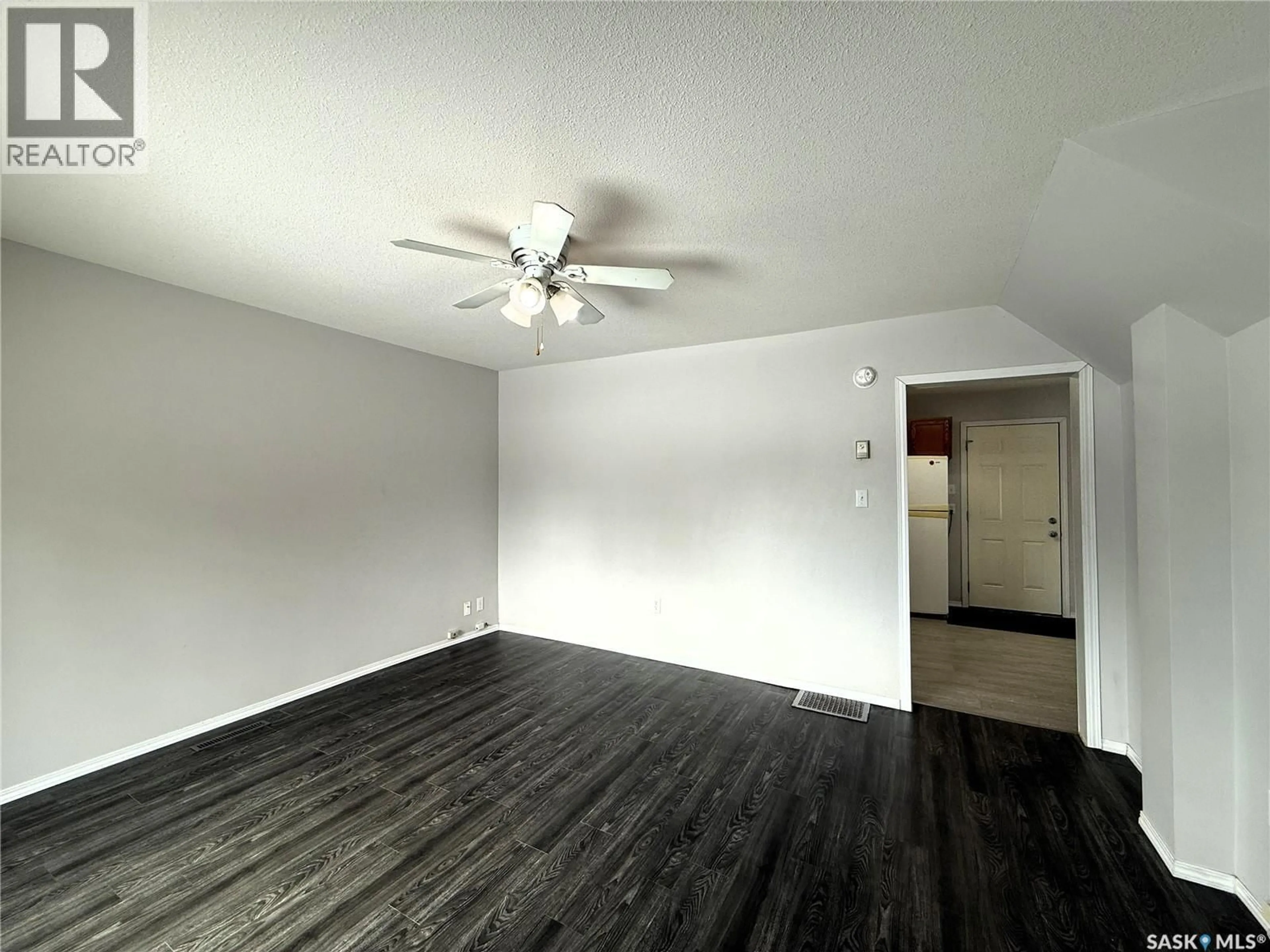 A pic of a room for 1478 1ST STREET, Prince Albert Saskatchewan S6V0E5