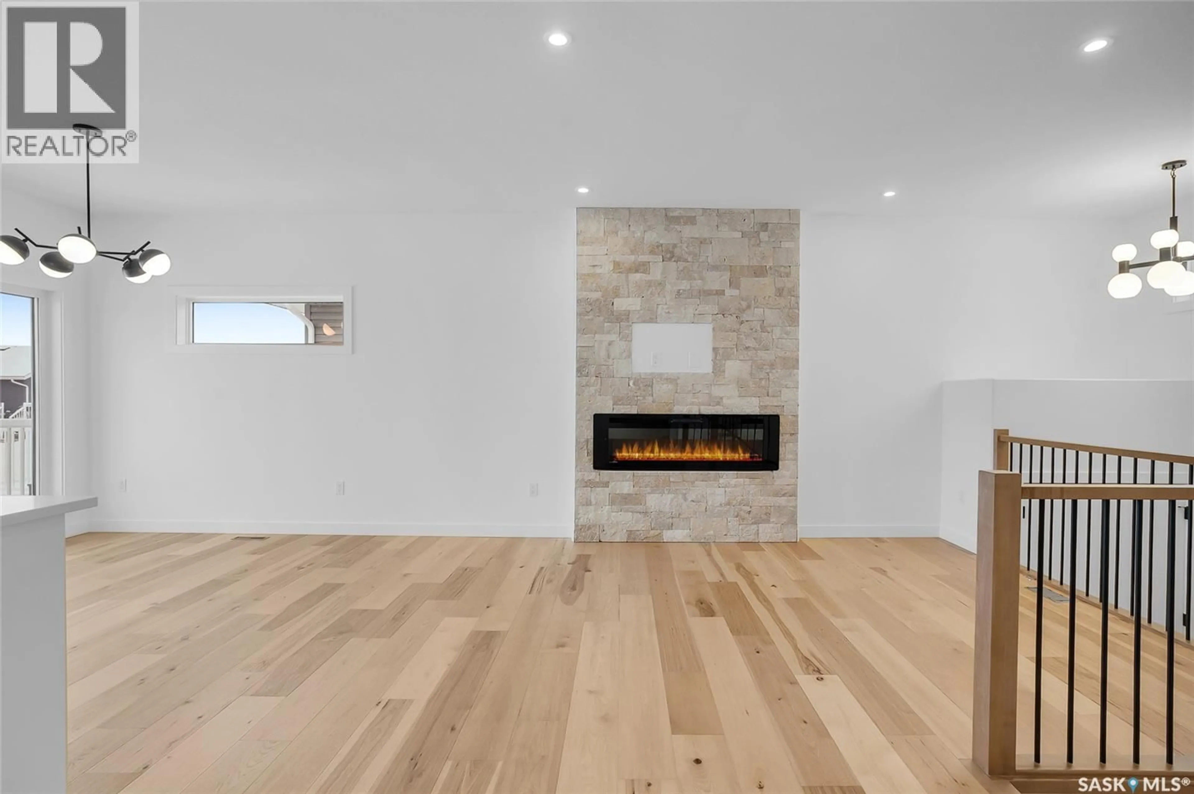 Unknown for 801 BALLESTEROS CRESCENT, Warman Saskatchewan S0K4S0