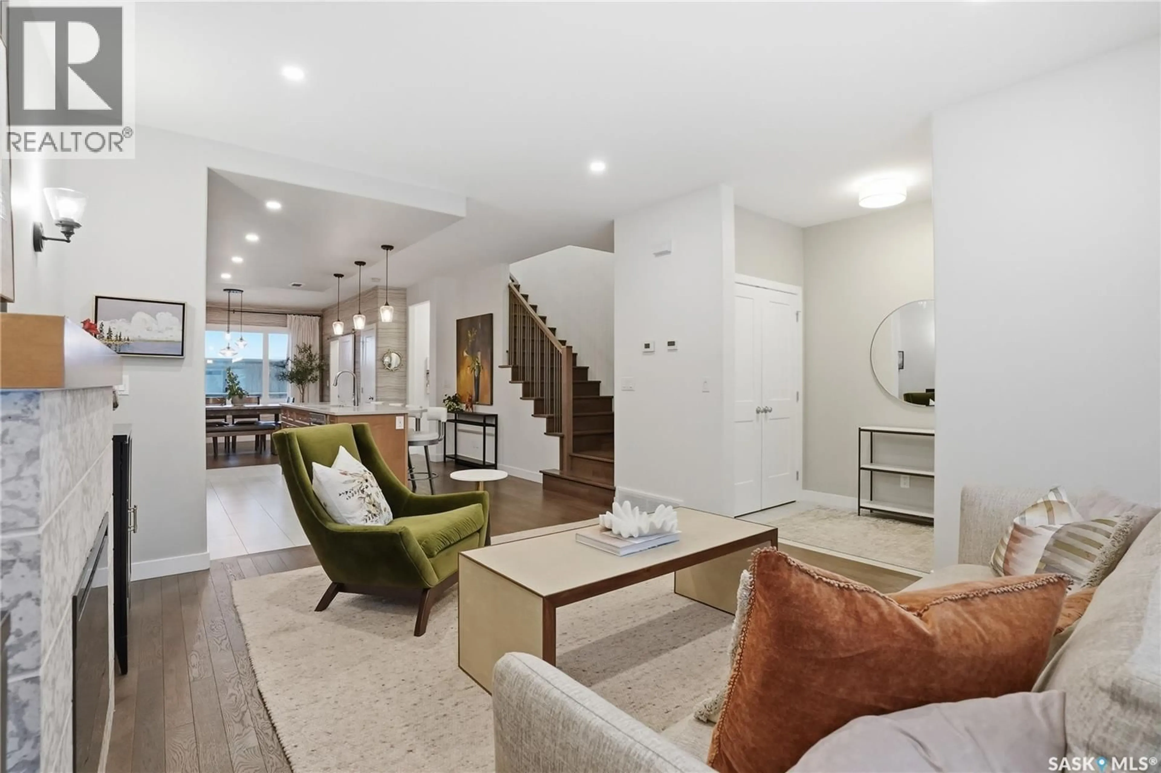 Living room with furniture, unknown for 512 7TH STREET, Saskatoon Saskatchewan S7H0X7