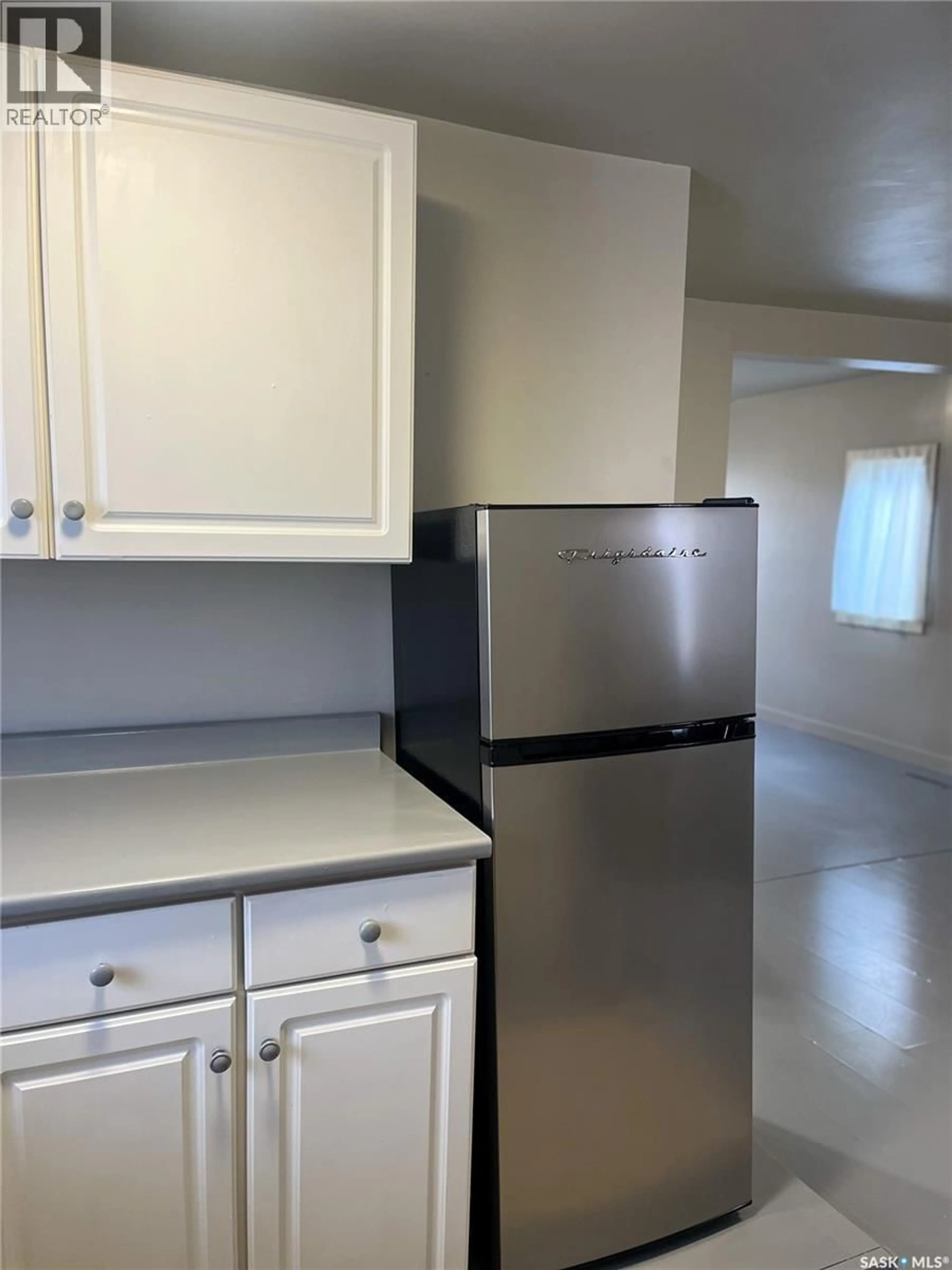 Standard kitchen, unknown for 2234 WINNIPEG STREET, Regina Saskatchewan S4P1H1