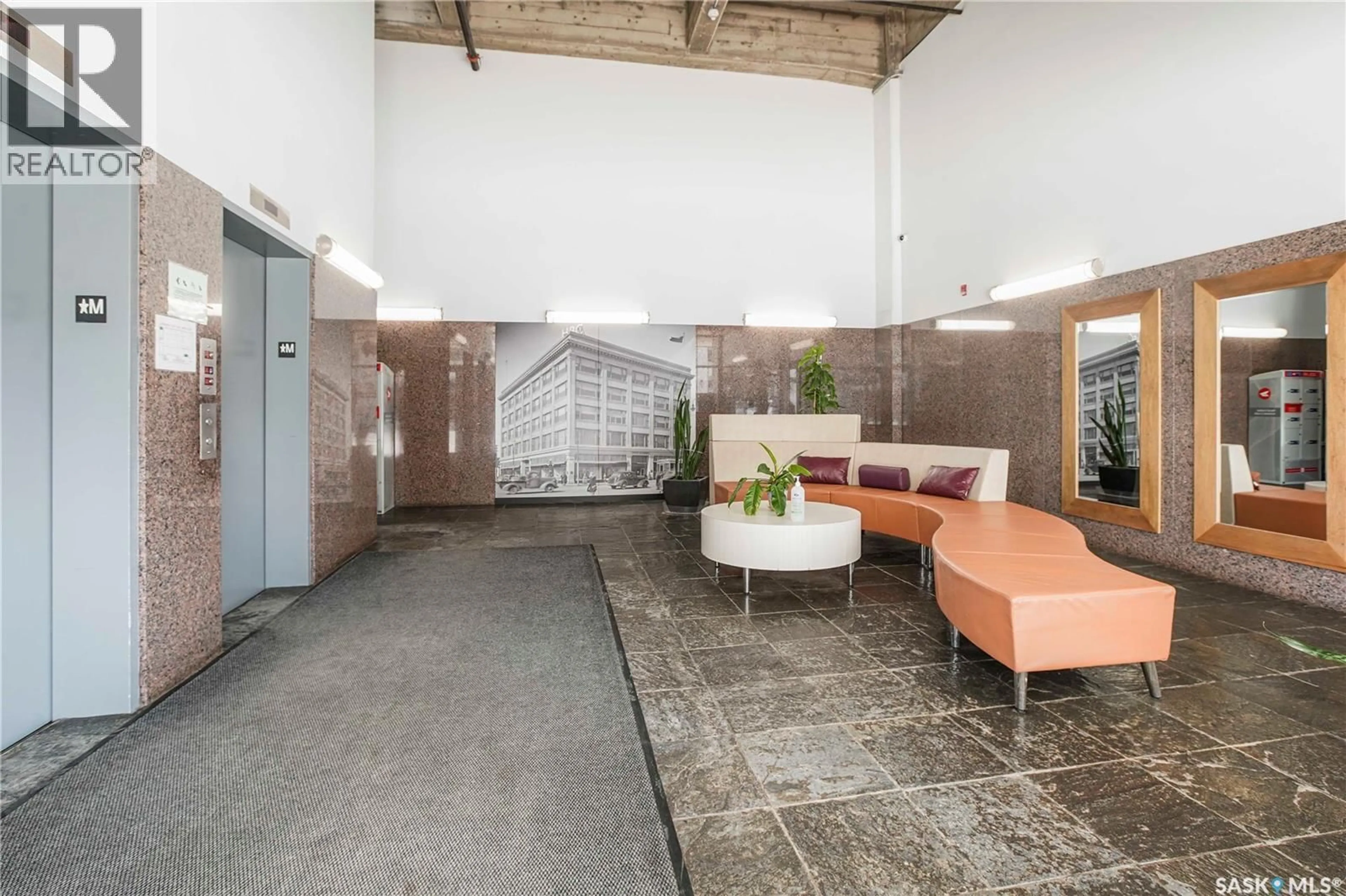 Lobby for E - 528 120 23RD STREET, Saskatoon Saskatchewan S7K0K8