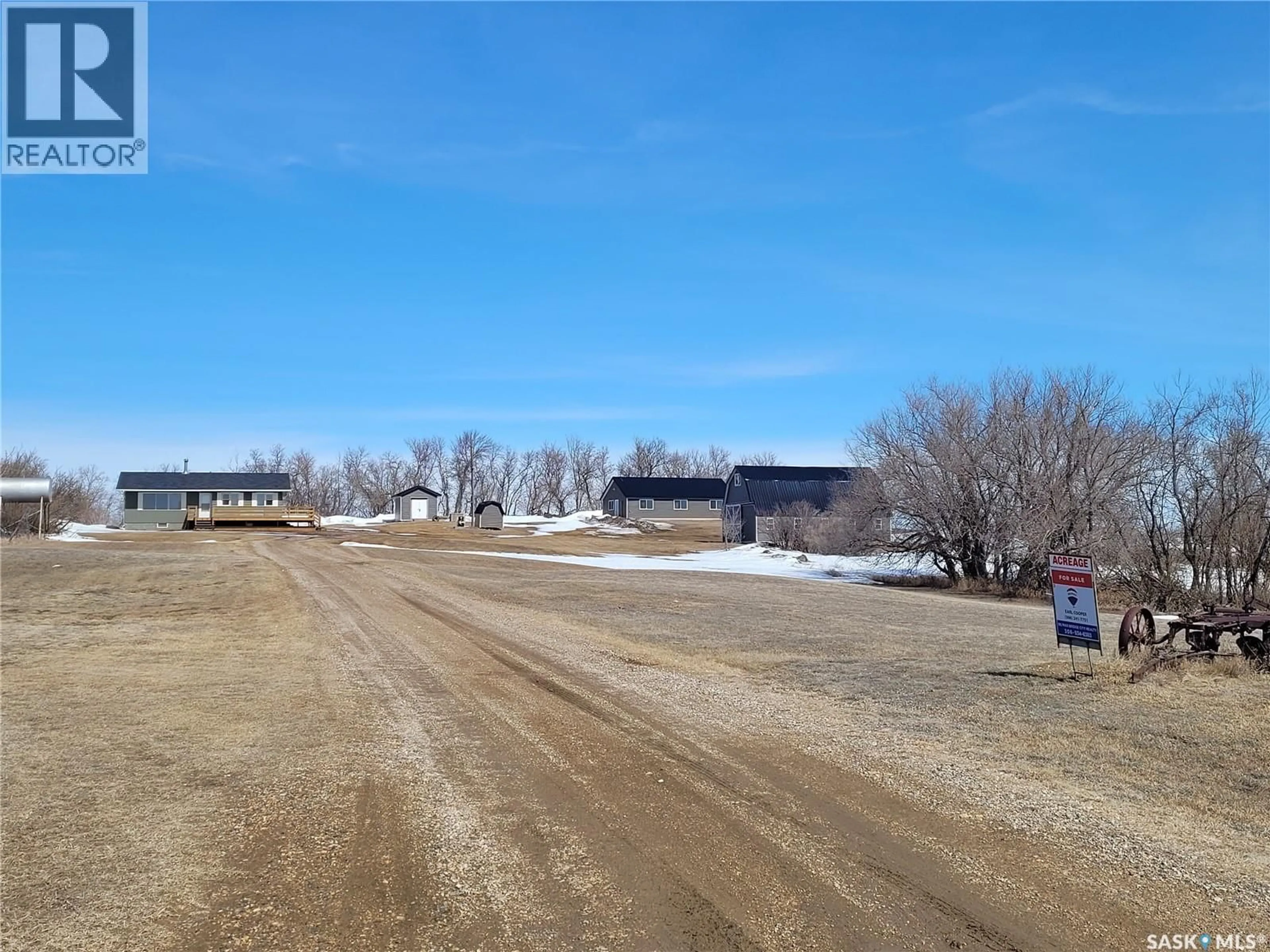 A pic from outside/outdoor area/front of a property/back of a property/a pic from drone, street for MCKENZIE ACREAGE, Morris Rm No. 312 Saskatchewan S0K4Y0