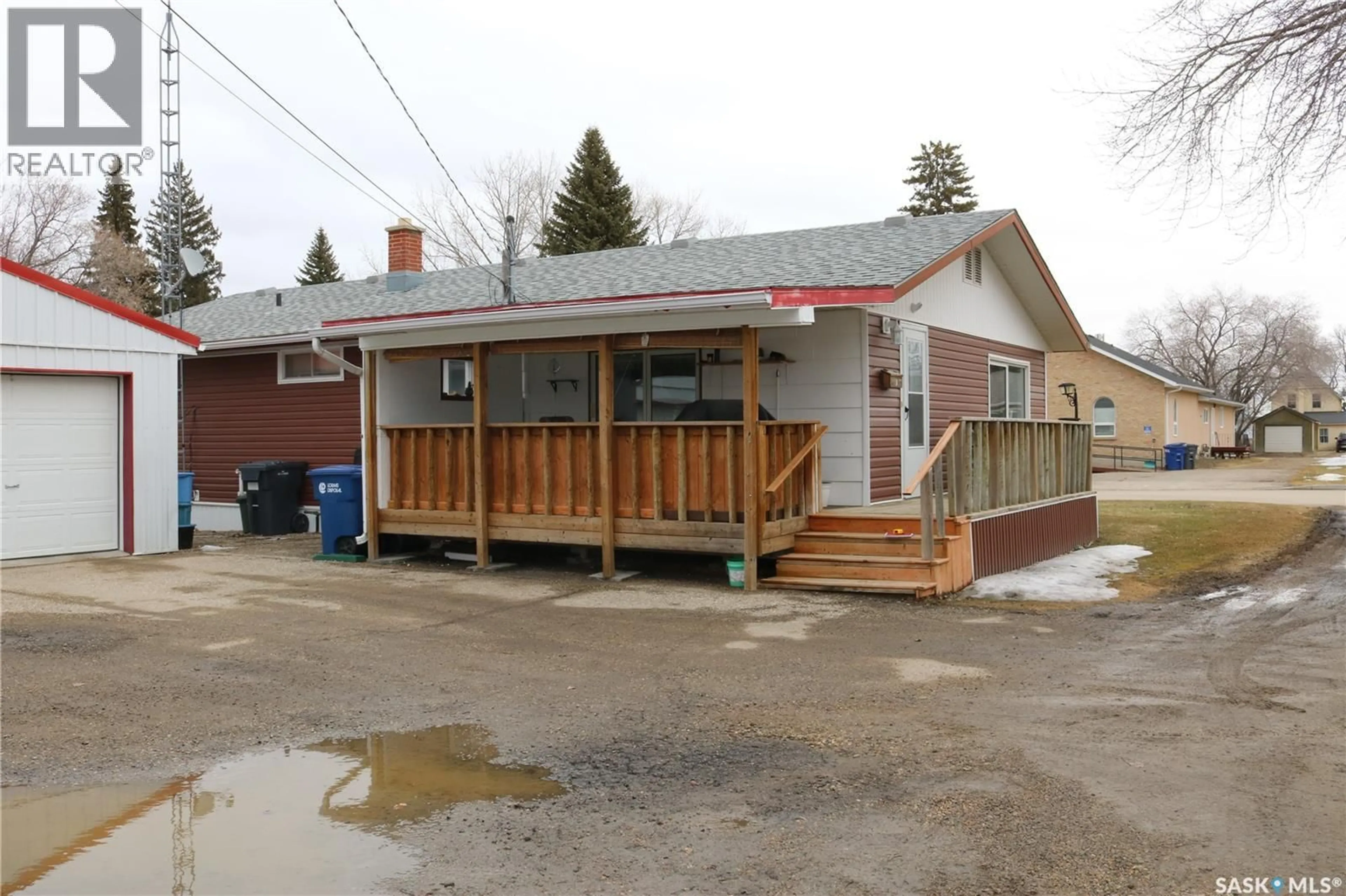 Unknown for 708 ELLICE STREET, Moosomin Saskatchewan S0G3N0