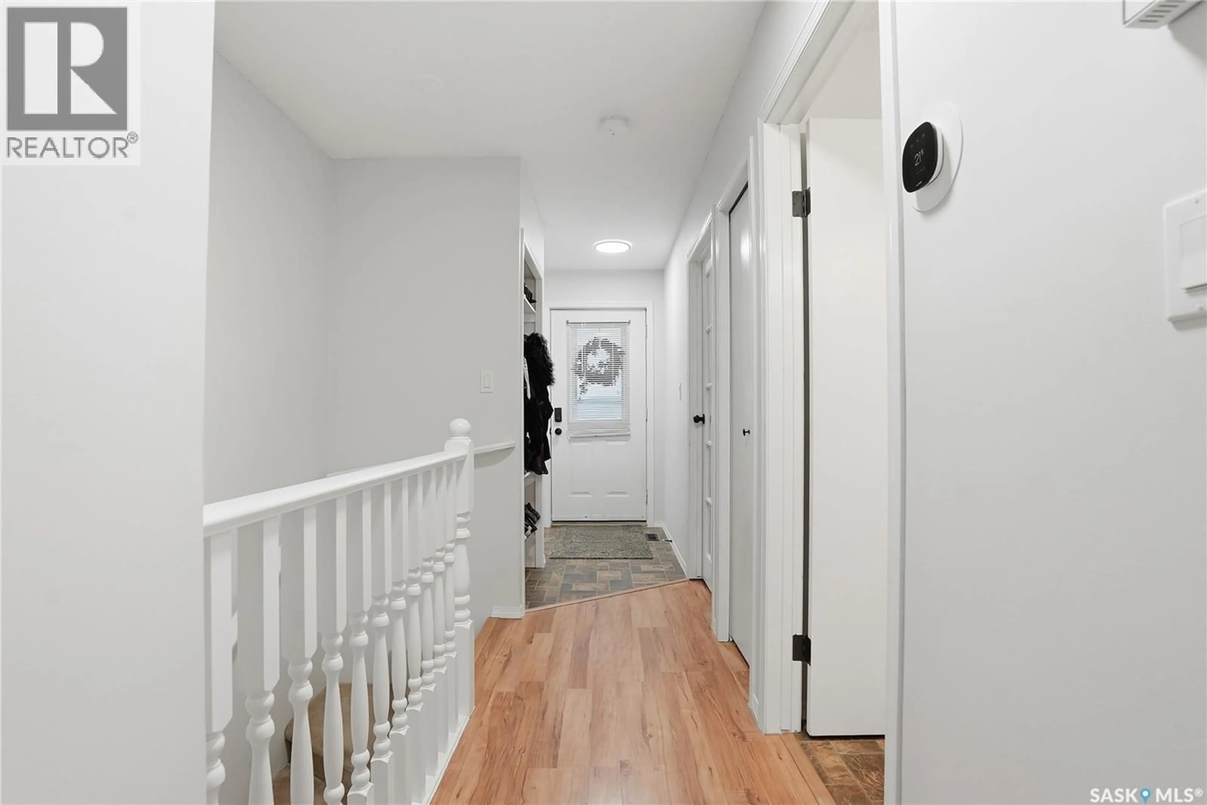 Indoor entryway for 12 80 BERINI DRIVE, Saskatoon Saskatchewan S7N3P9