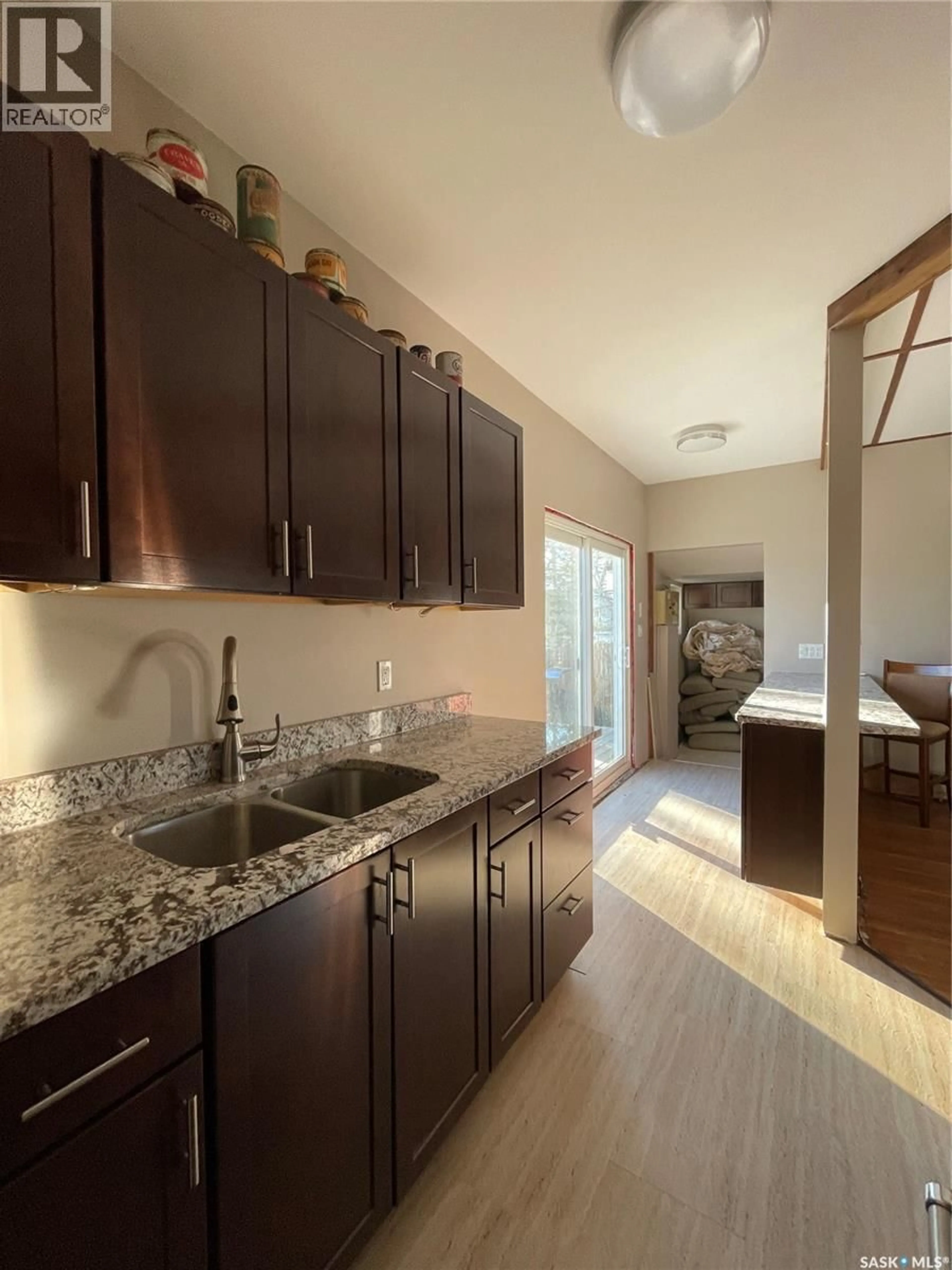 Open concept kitchen, unknown for 107 MISTUSINNE STREET, Mistusinne Saskatchewan S0H1J0