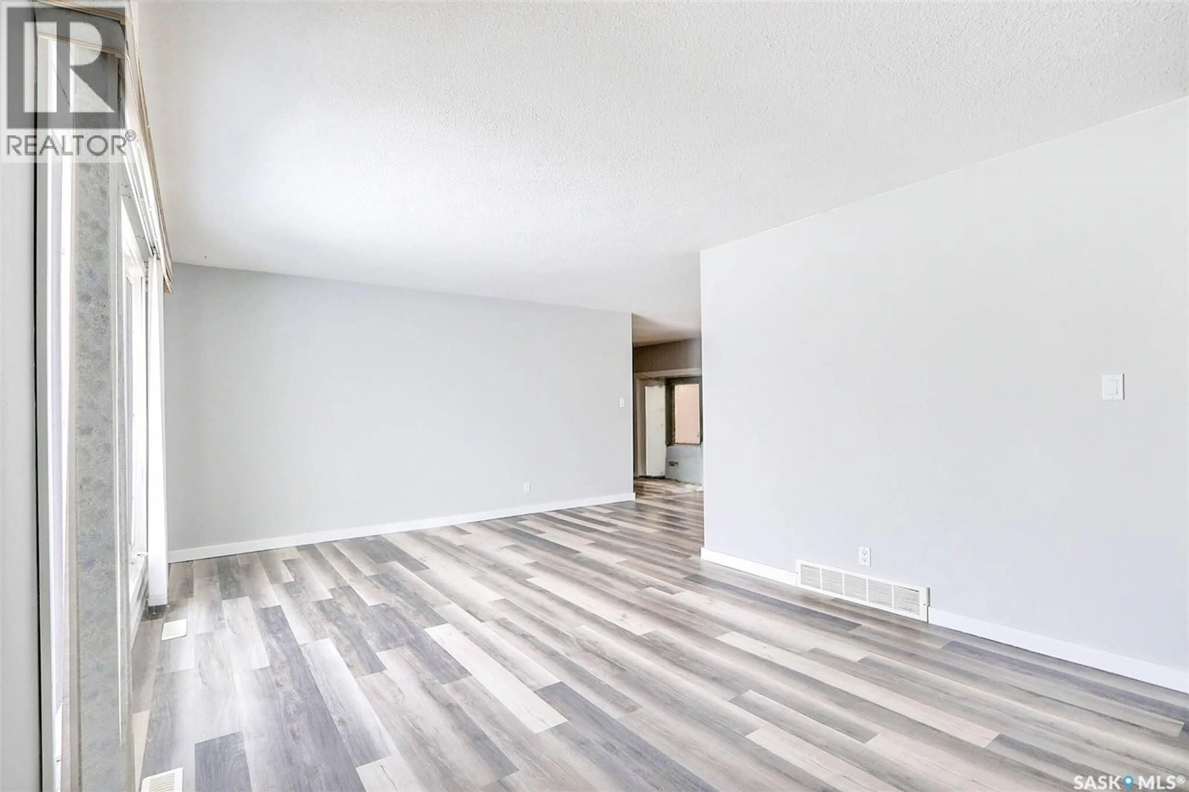 A pic of a room for 2858 DUNN DRIVE, Prince Albert Saskatchewan S6V6K7