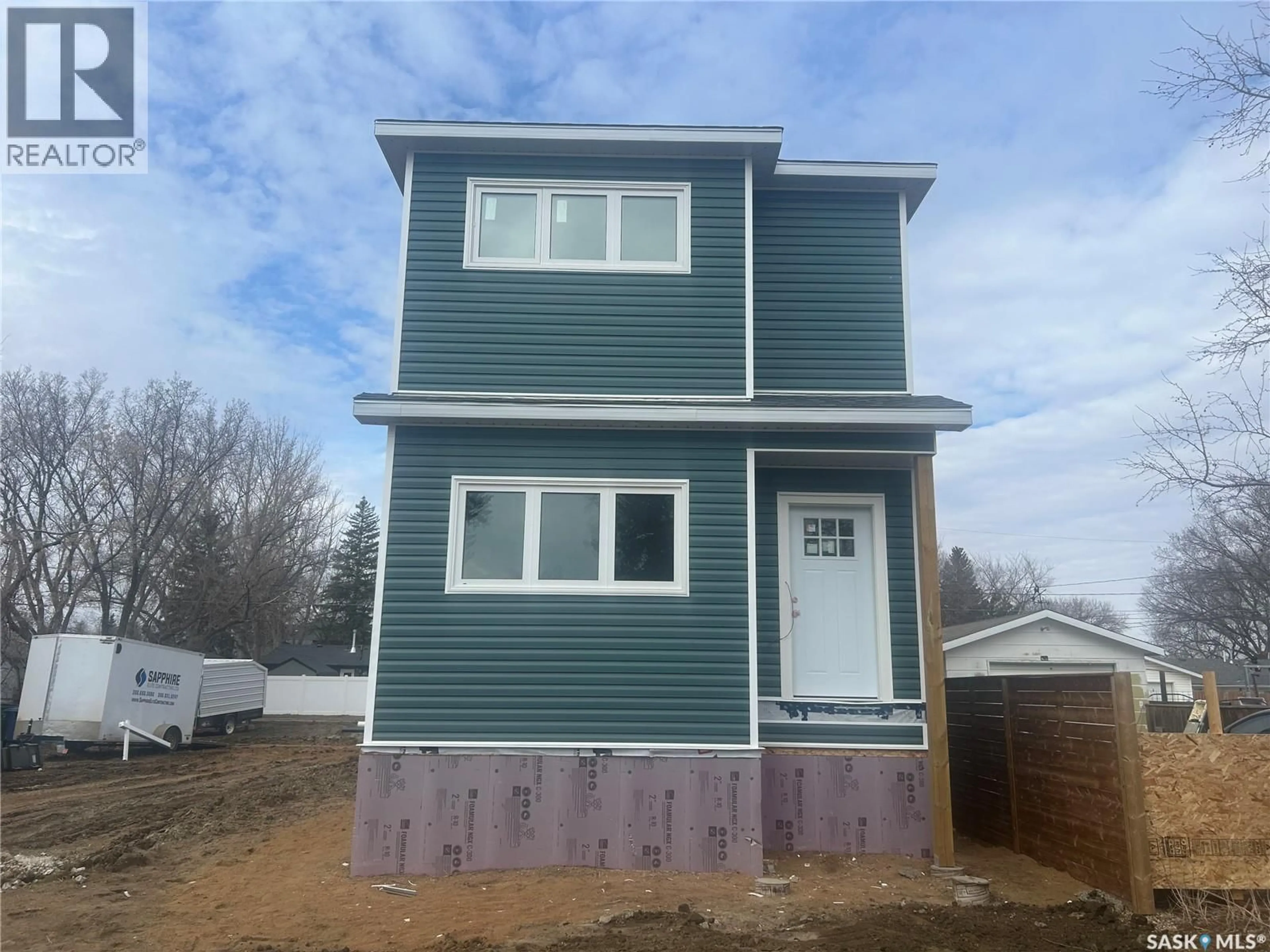 Home with vinyl exterior material, building for 1314 CONNAUGHT AVENUE, Moose Jaw Saskatchewan S6H4B8