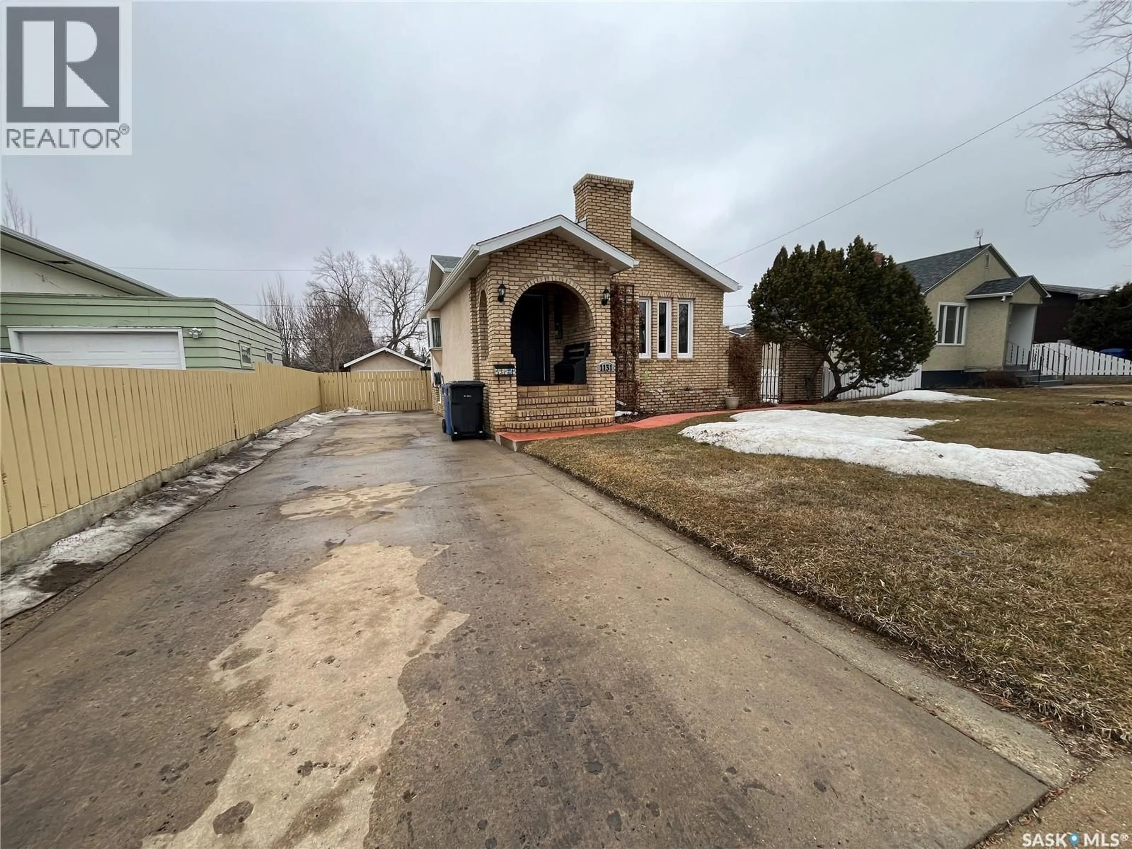 Unknown for 1131 111TH STREET, North Battleford Saskatchewan S9A2K4