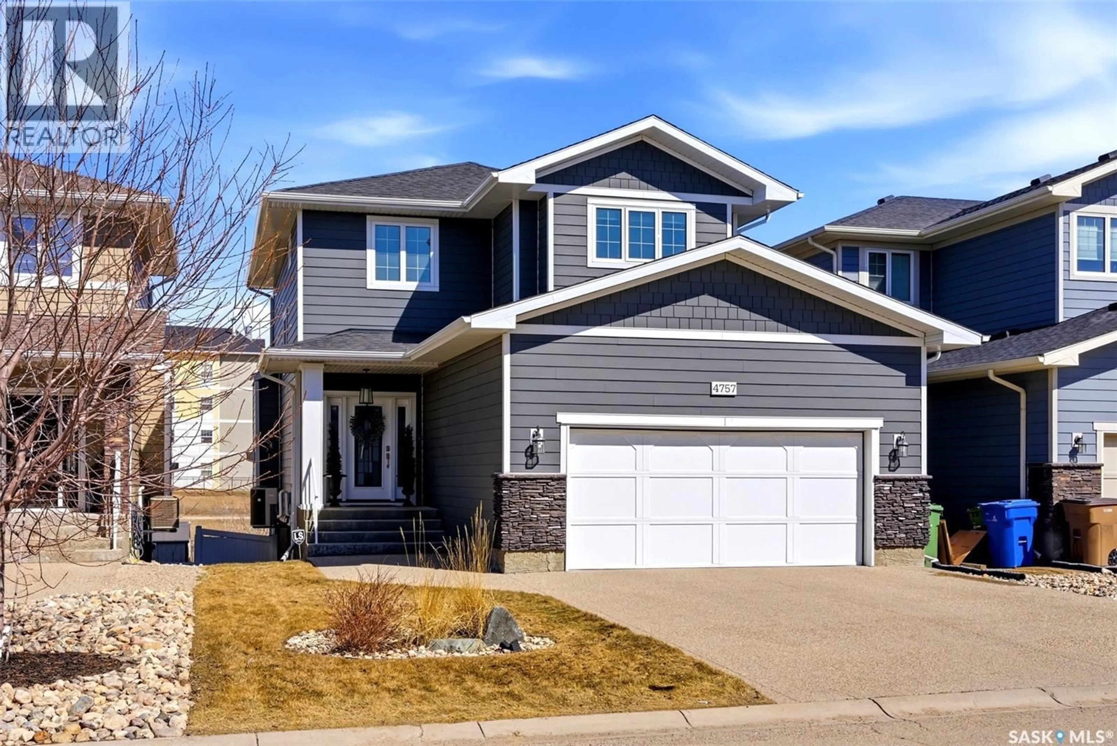 Home with vinyl exterior material, street for 4757 SKINNER CRESCENT, Regina Saskatchewan S4W0A4