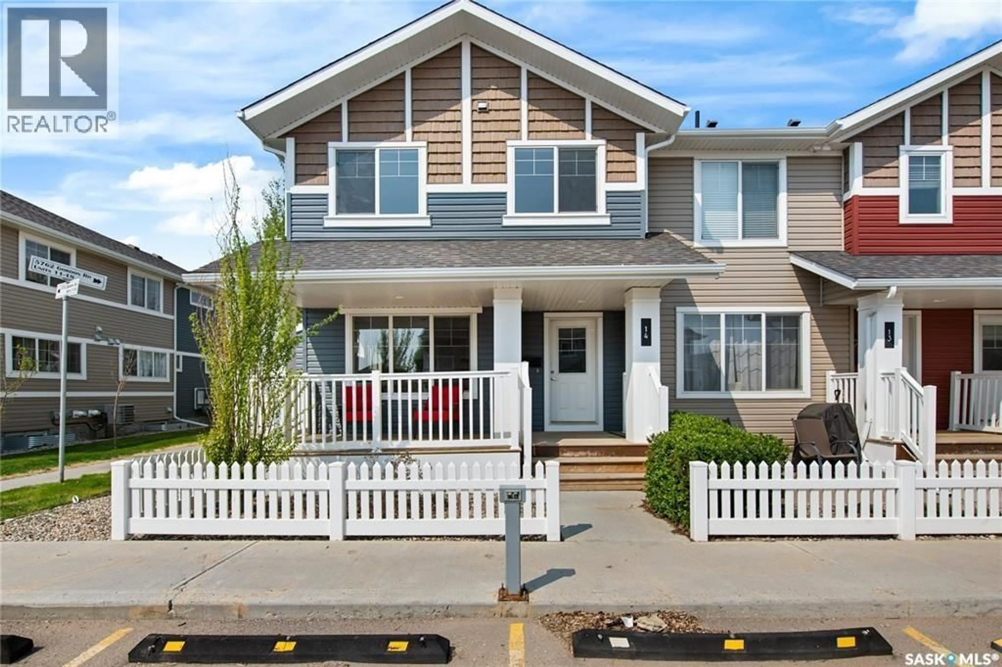 Home with vinyl exterior material, street for 14 - 5762 GORDON ROAD, Regina Saskatchewan S4W0M1