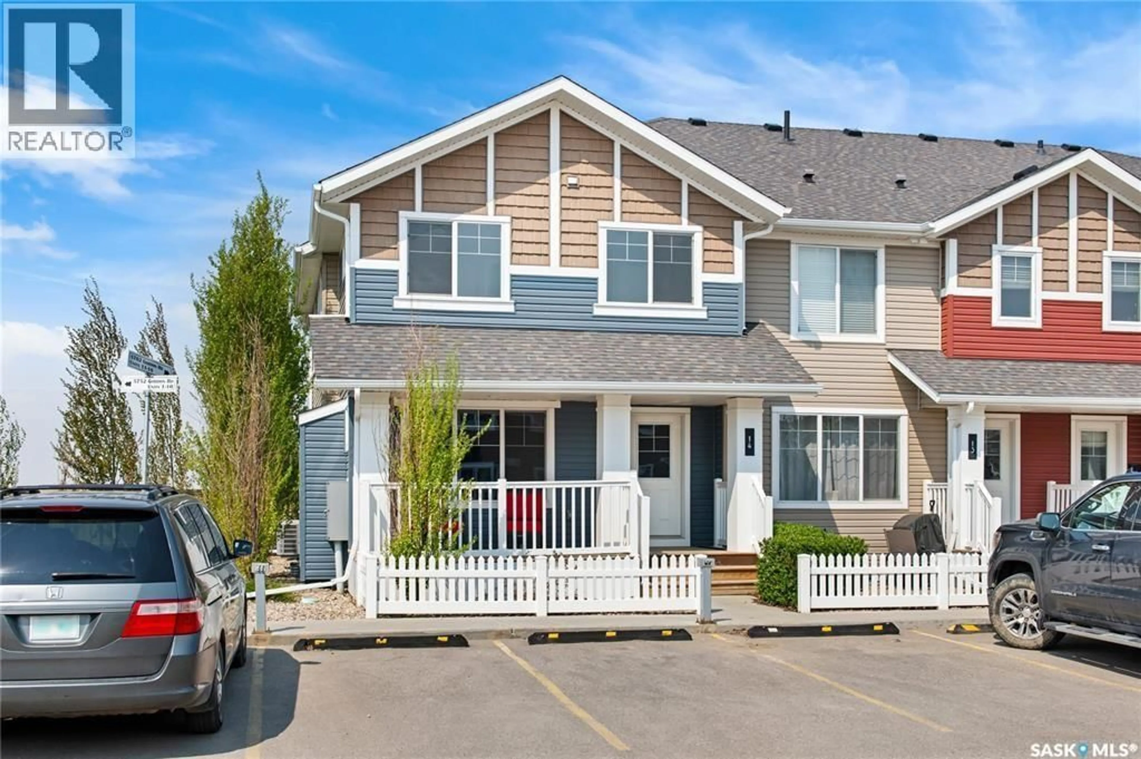 Home with vinyl exterior material, street for 14 - 5762 GORDON ROAD, Regina Saskatchewan S4W0M1