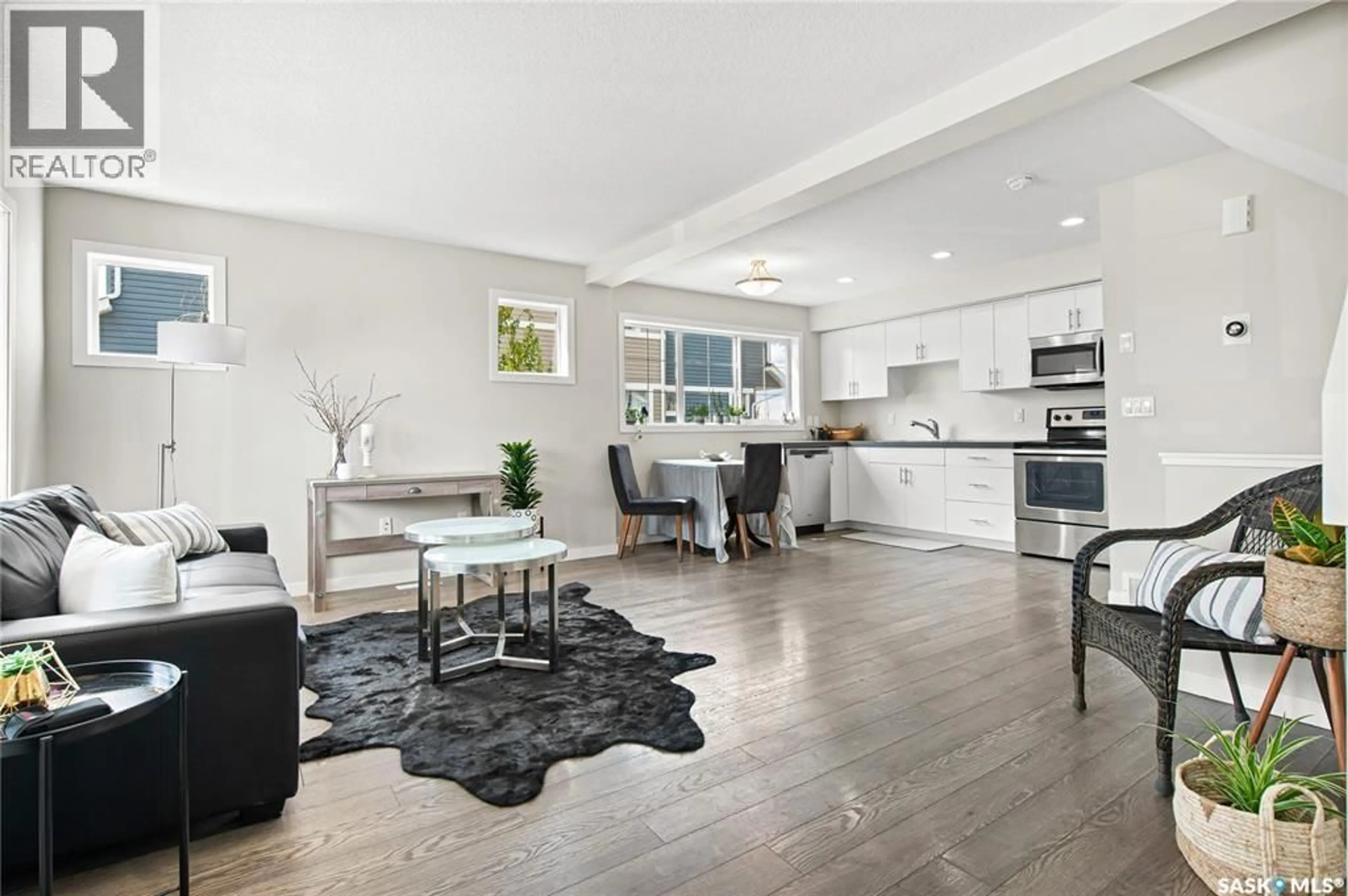 Open concept kitchen, unknown for 14 - 5762 GORDON ROAD, Regina Saskatchewan S4W0M1