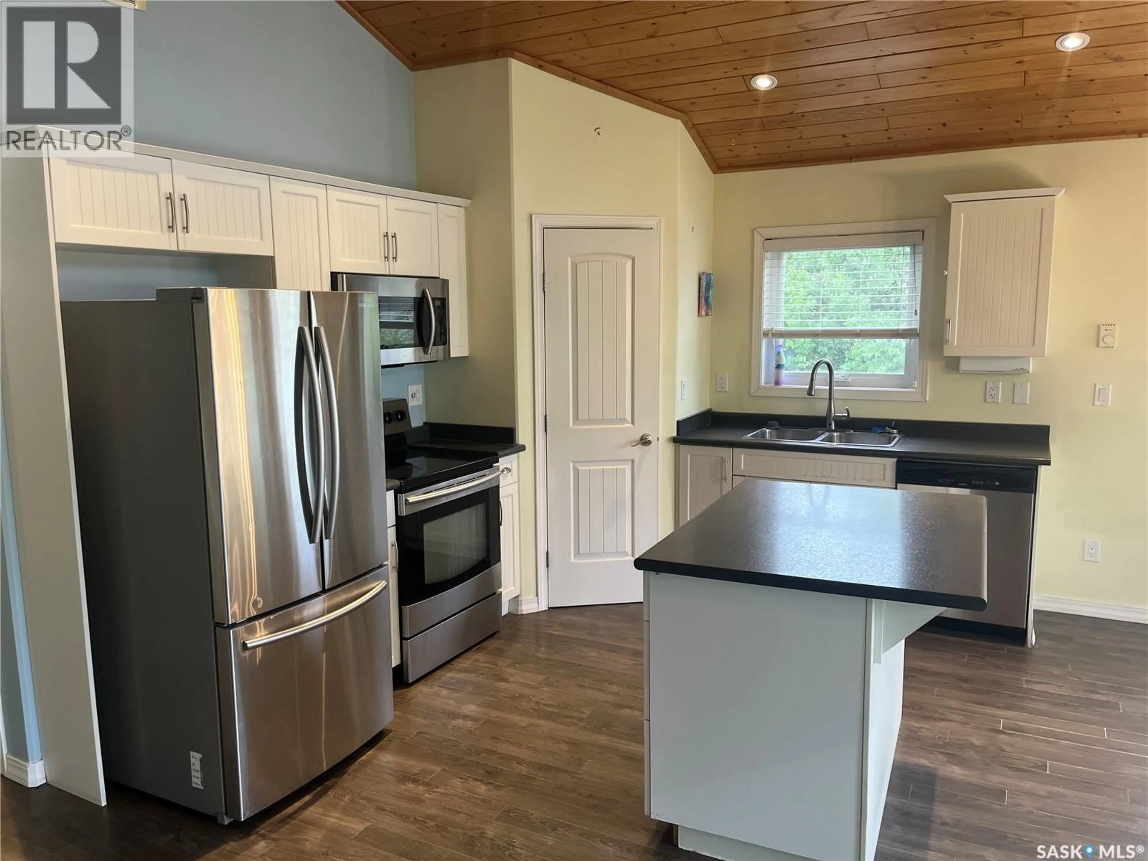 Open concept kitchen, unknown for 9 TRANQUILITY PLACE, Big River Rm No. 555 Saskatchewan S0J0E0