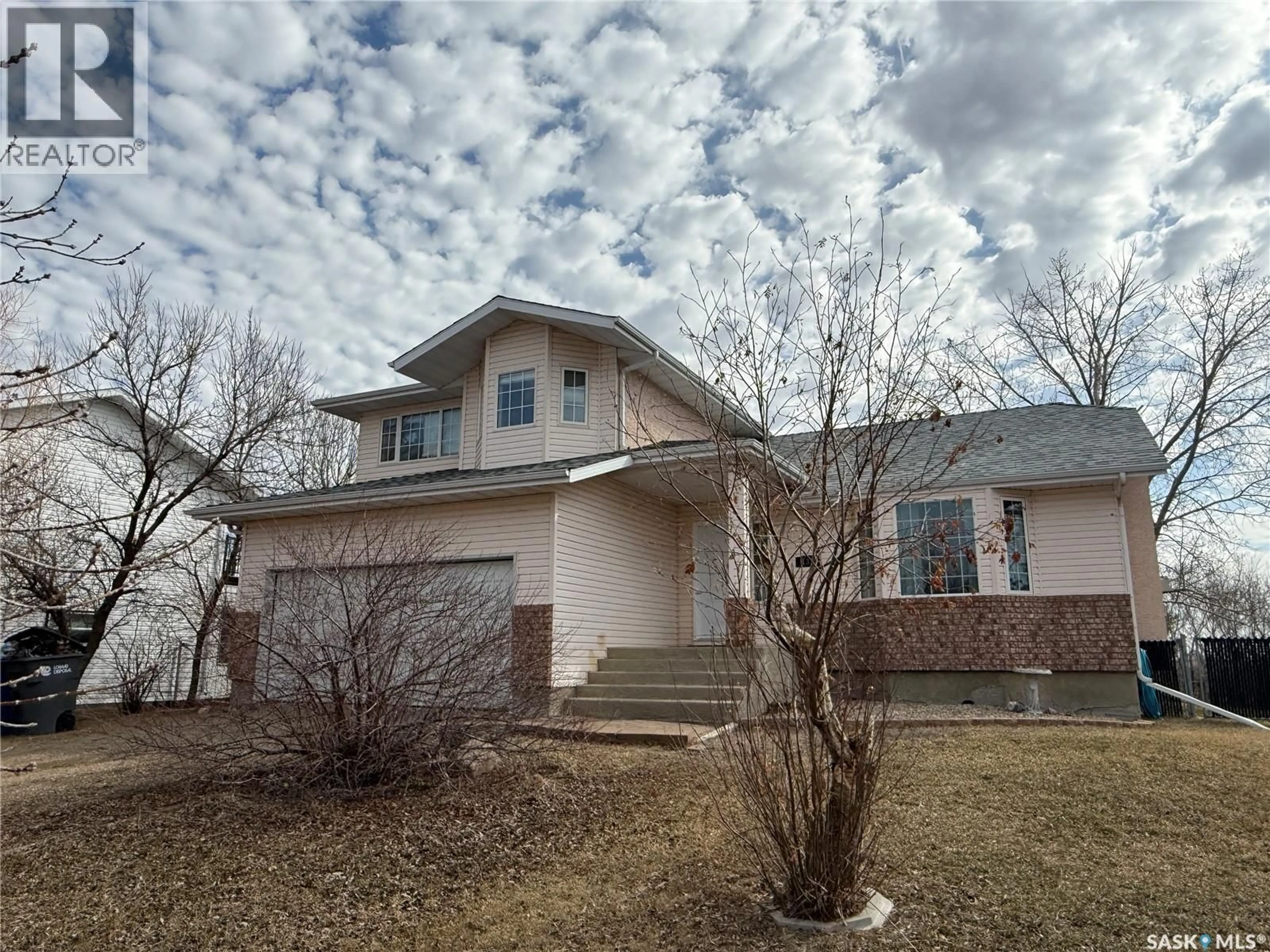 Home with vinyl exterior material, street for 137 TUBMAN STREET, Wilcox Saskatchewan S0G5E0