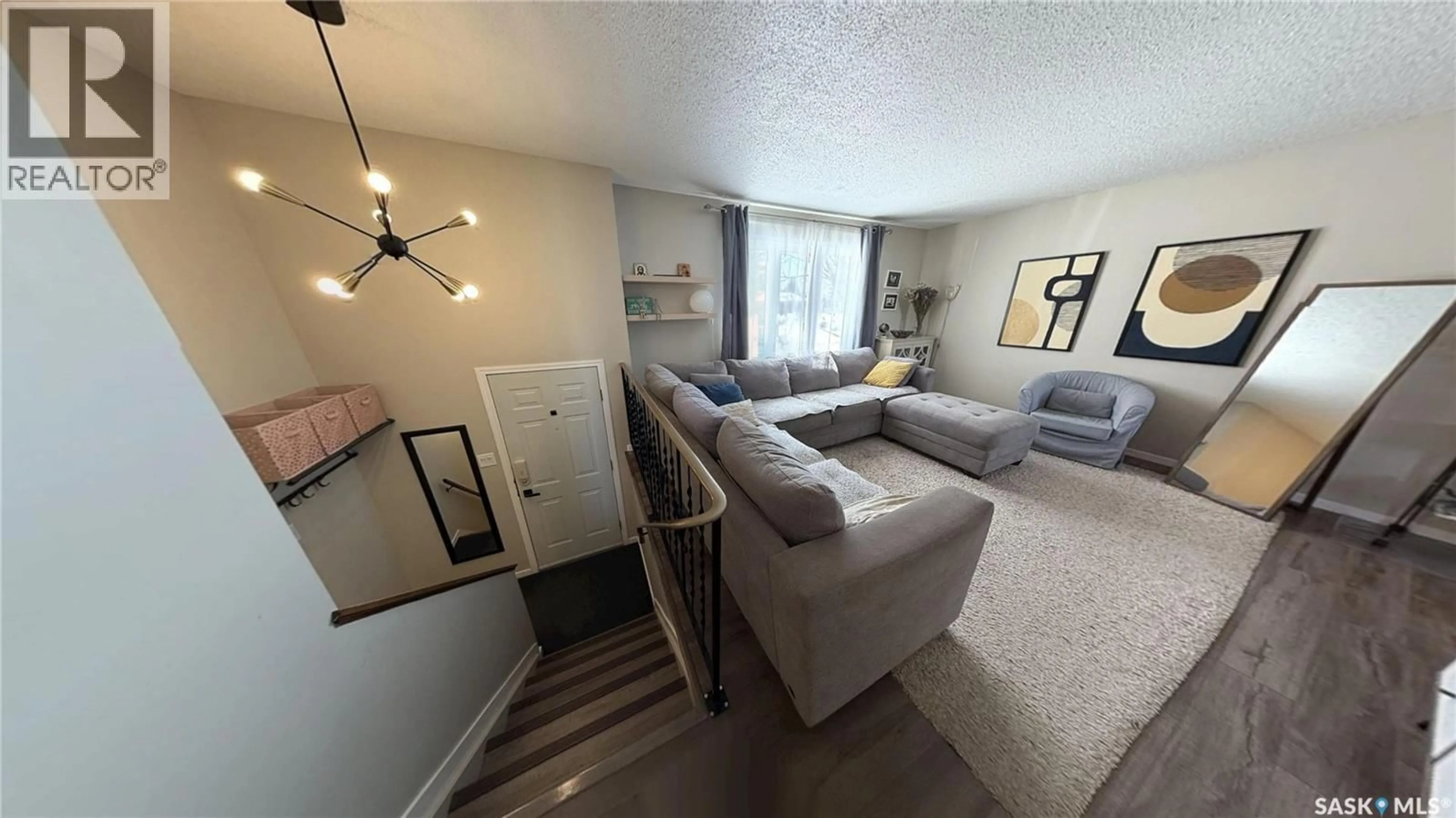 Living room with furniture, unknown for 366 MEIGHEN CRESCENT, Saskatoon Saskatchewan S7L4W7