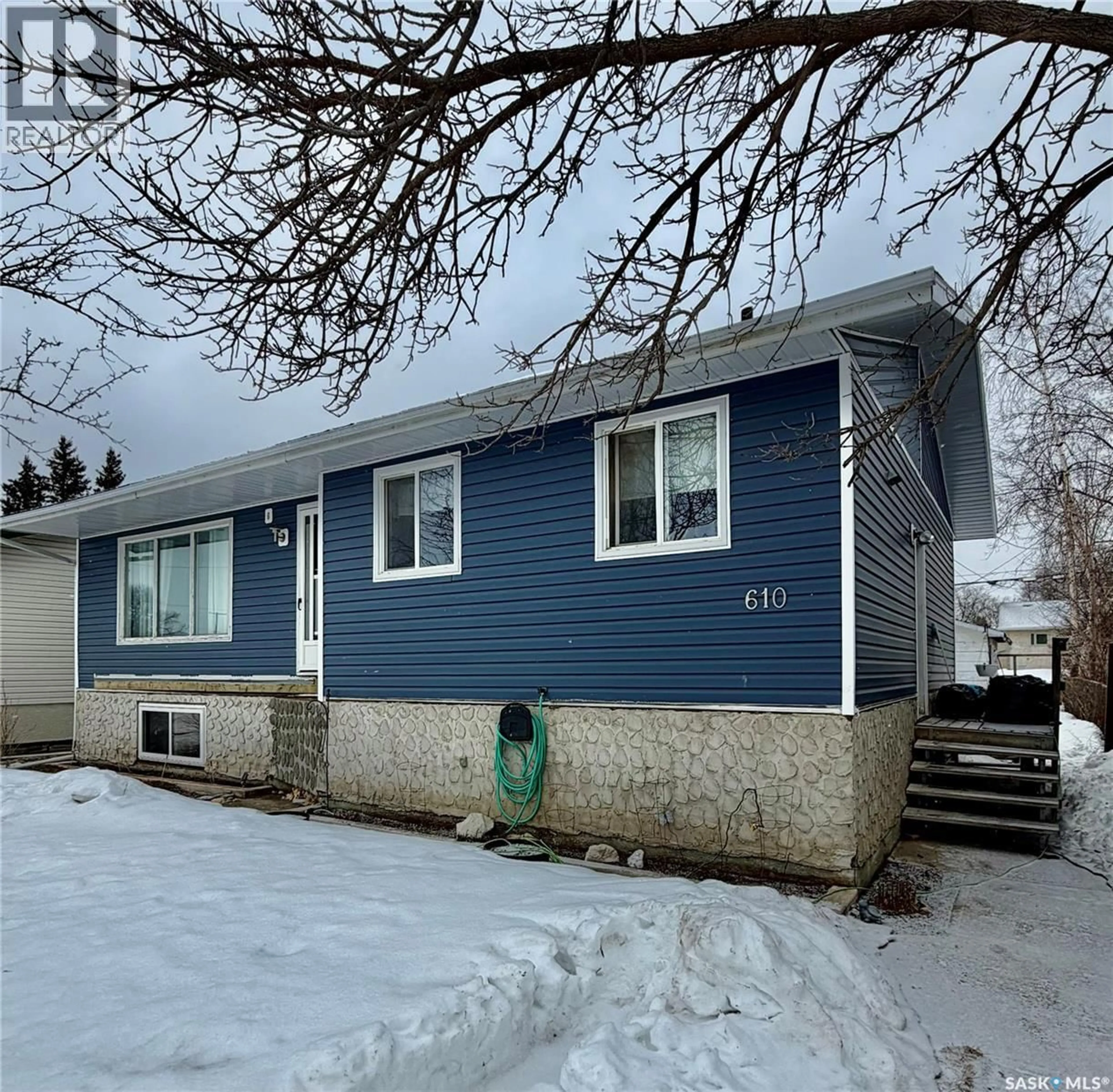 Unknown for 610 MAIN STREET, Hudson Bay Saskatchewan S0E0Y0