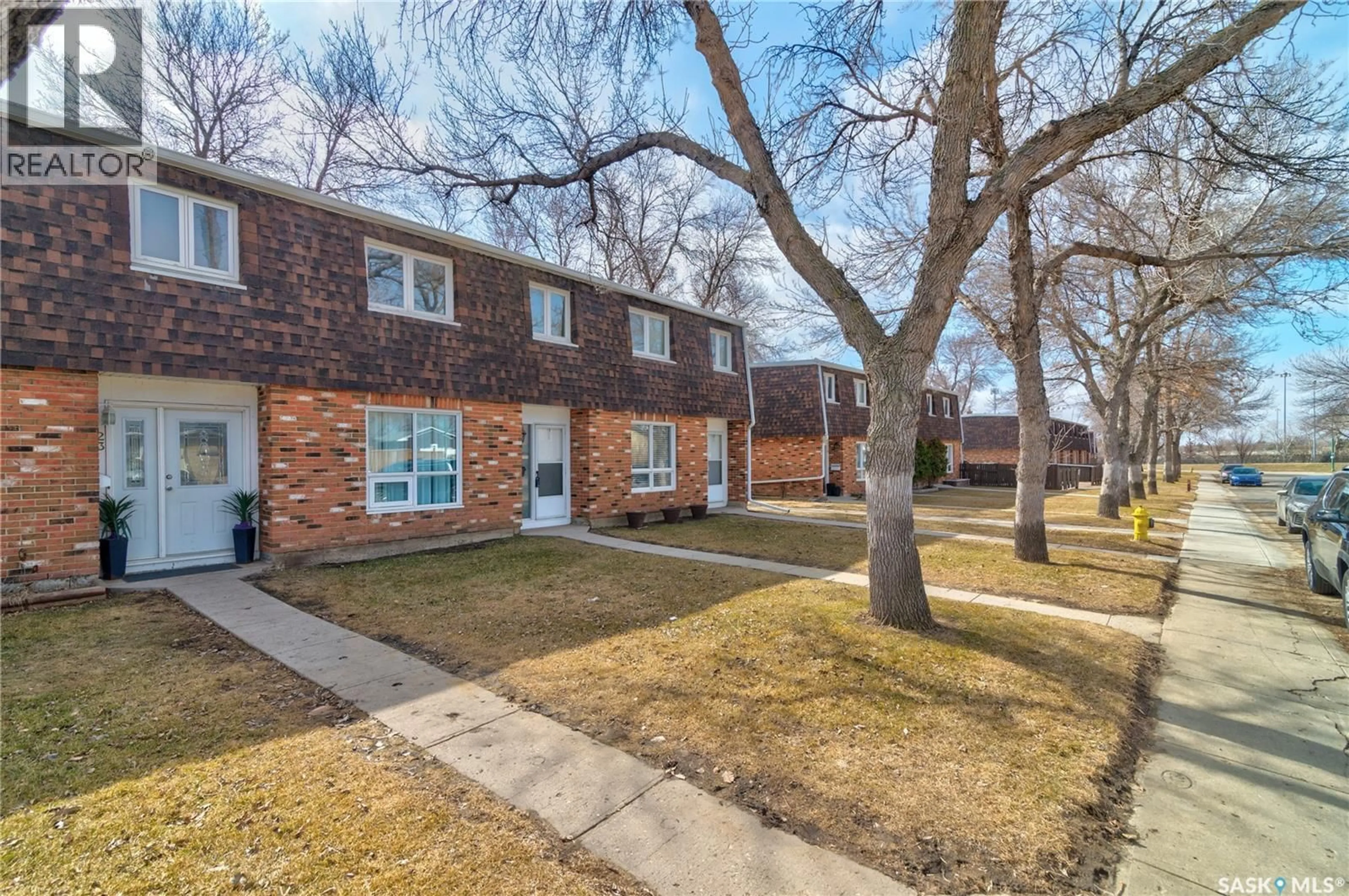 Unknown for 25 SPRUCEVIEW ROAD, Regina Saskatchewan S4R0E1