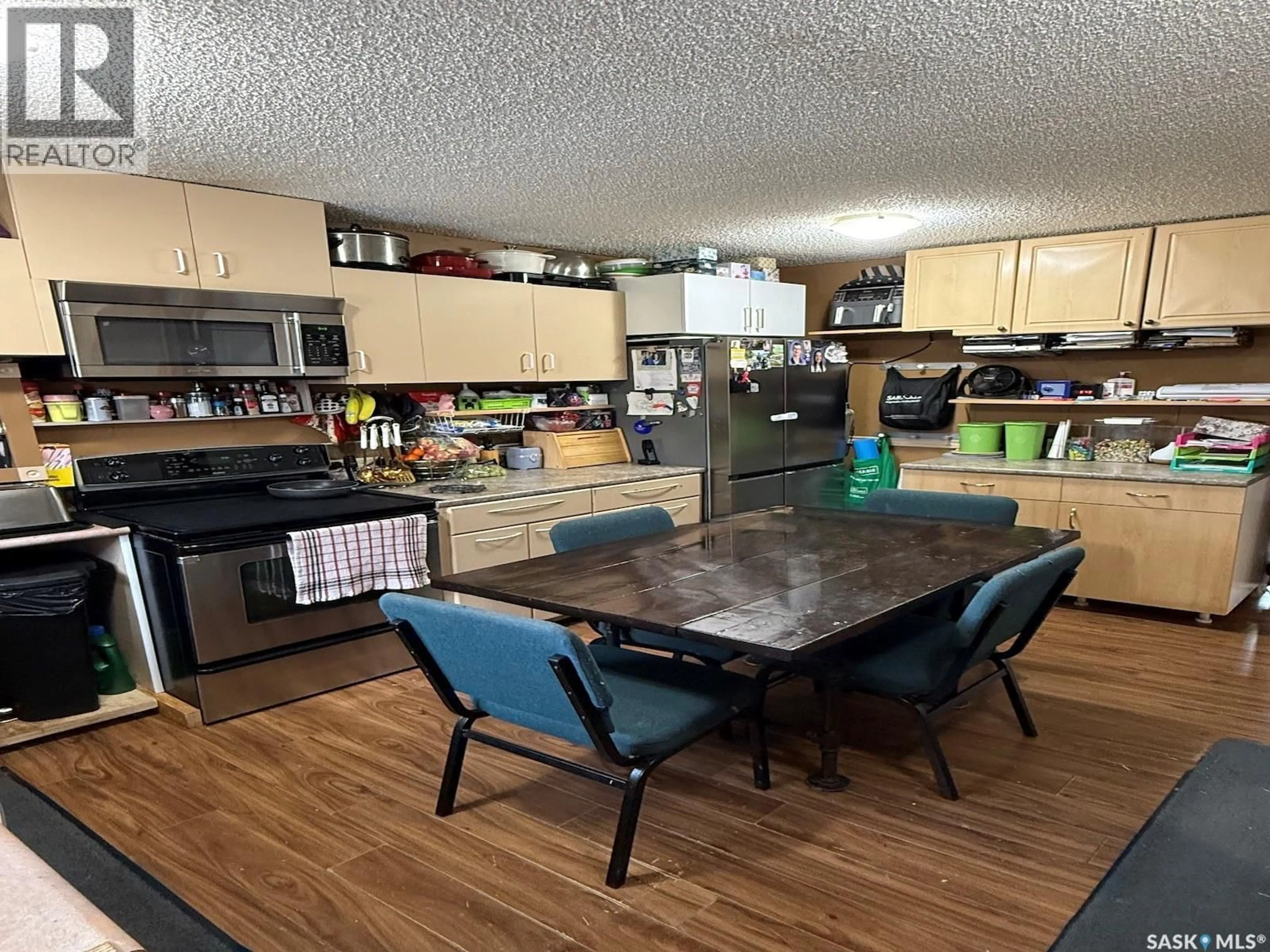 Open concept kitchen, unknown for 140 - 420 MEILICKE ROAD, Saskatoon Saskatchewan S7K7Y5