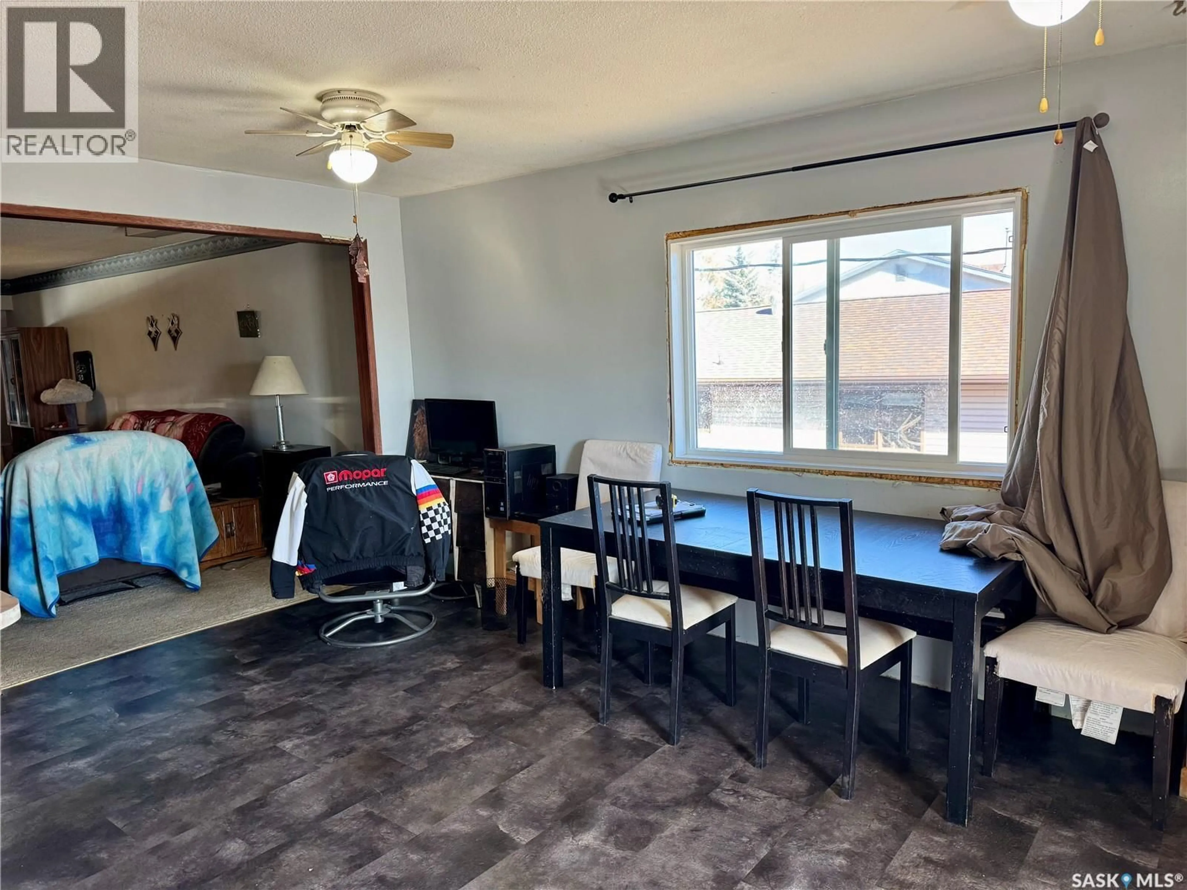 A pic of a room for 1215 ATHABASCA STREET, Moose Jaw Saskatchewan S6H6C7