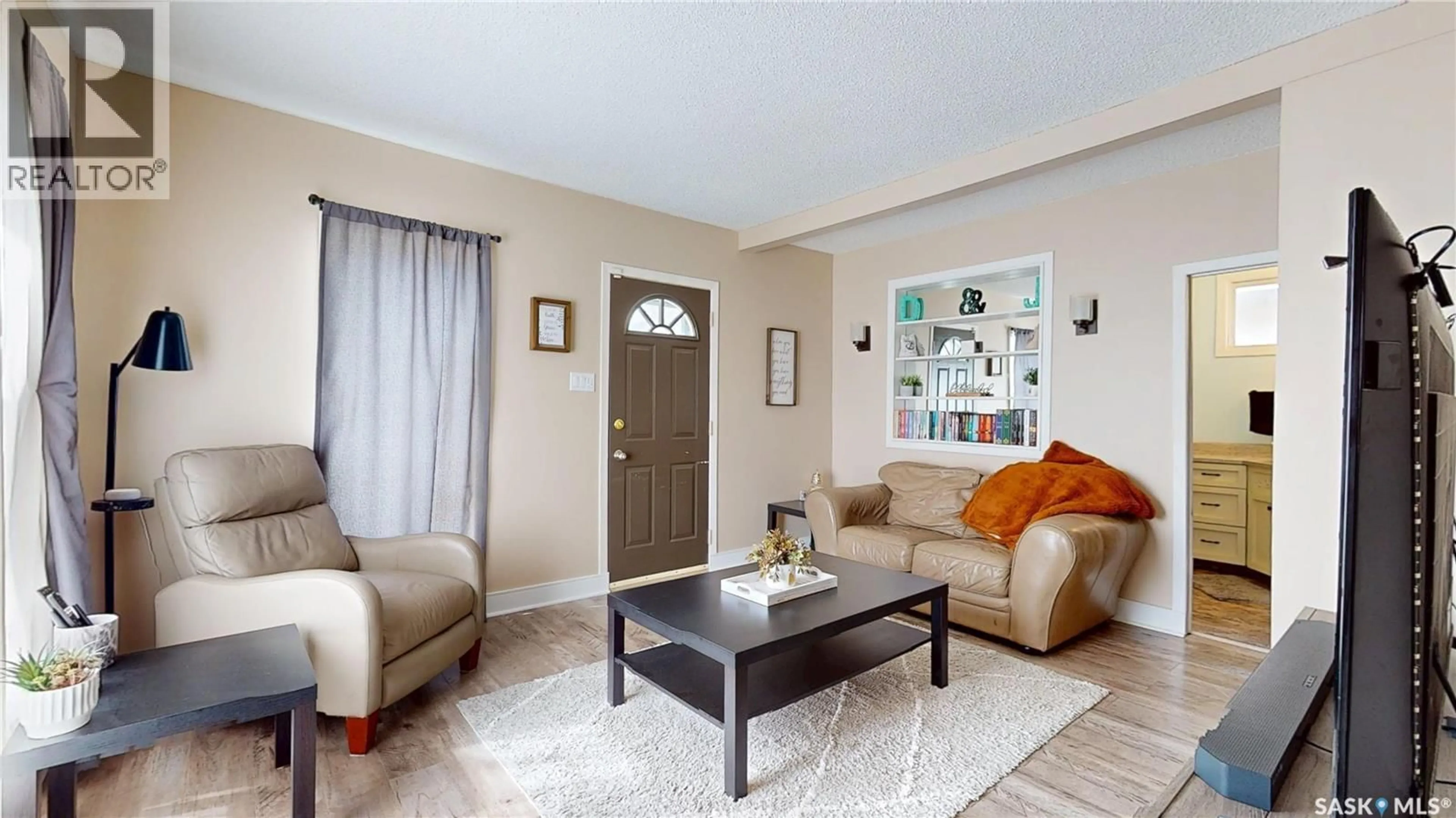 Living room with furniture, unknown for 773 ATHOL STREET, Regina Saskatchewan S4T3B4