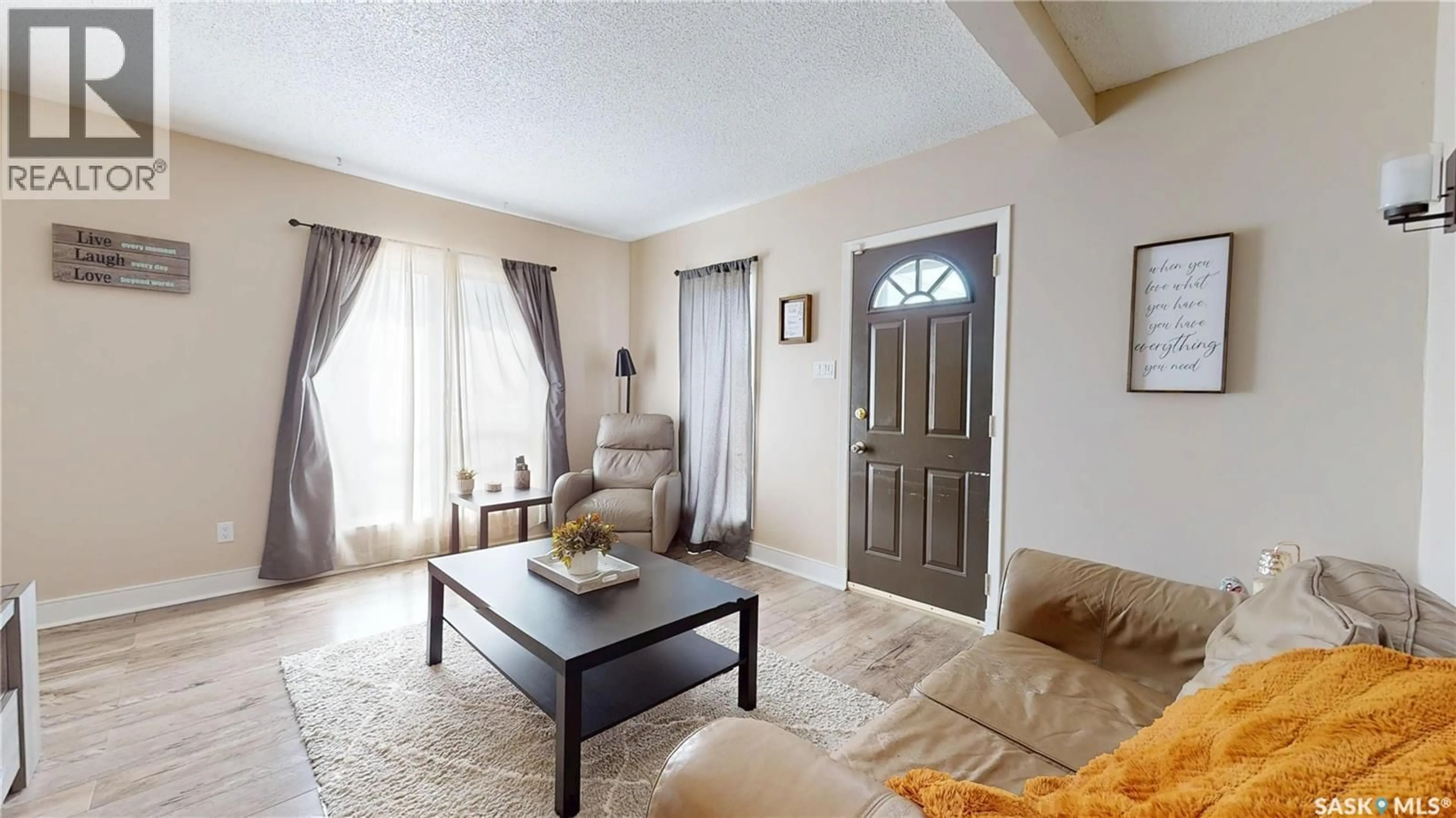 Living room with furniture, unknown for 773 ATHOL STREET, Regina Saskatchewan S4T3B4