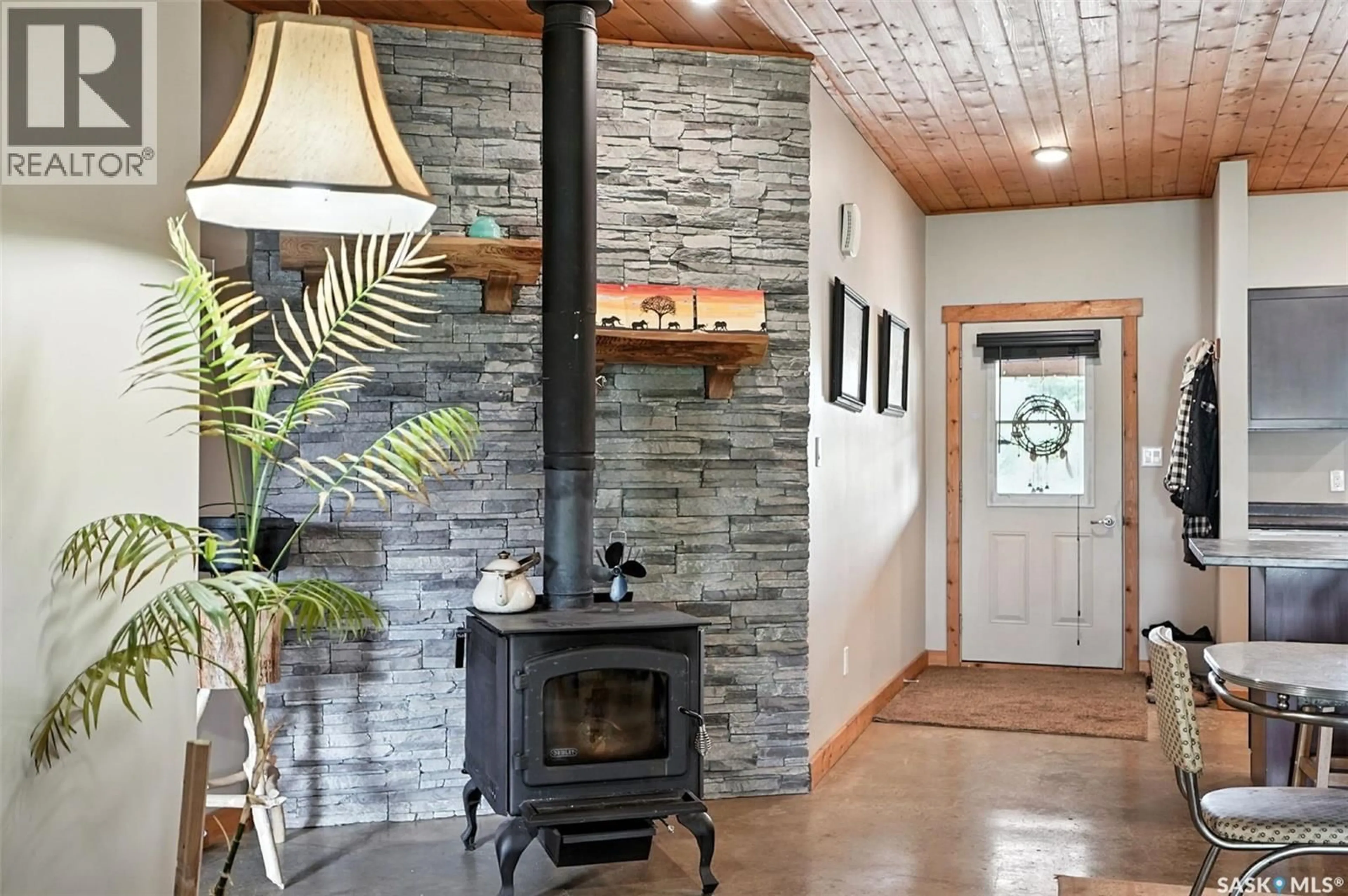 Indoor entryway for HANSEN ACREAGE, Canwood Rm No. 494 Saskatchewan S0J0K0