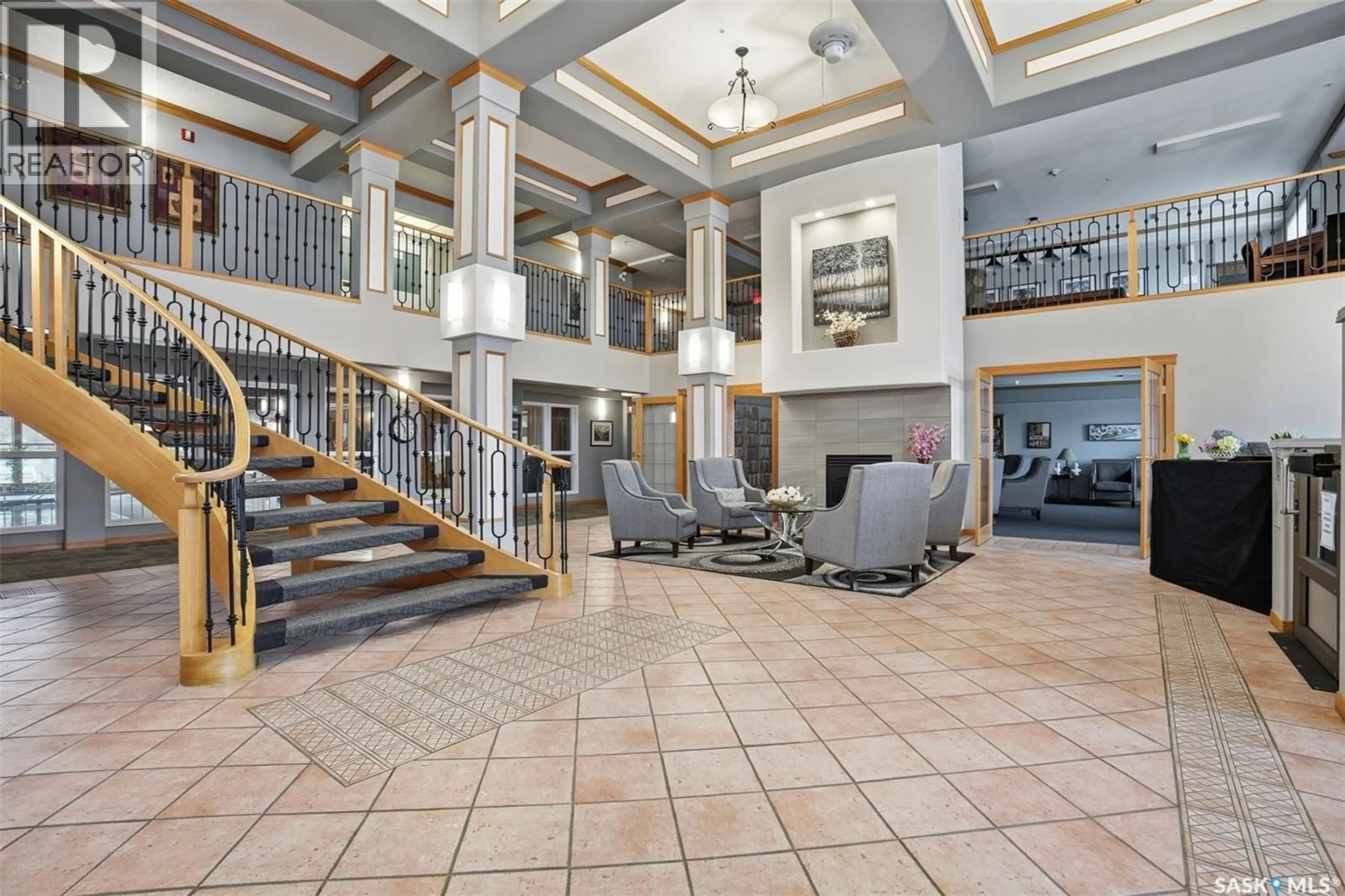Lobby for 432 325 KEEVIL CRESCENT, Saskatoon Saskatchewan S7N4R8