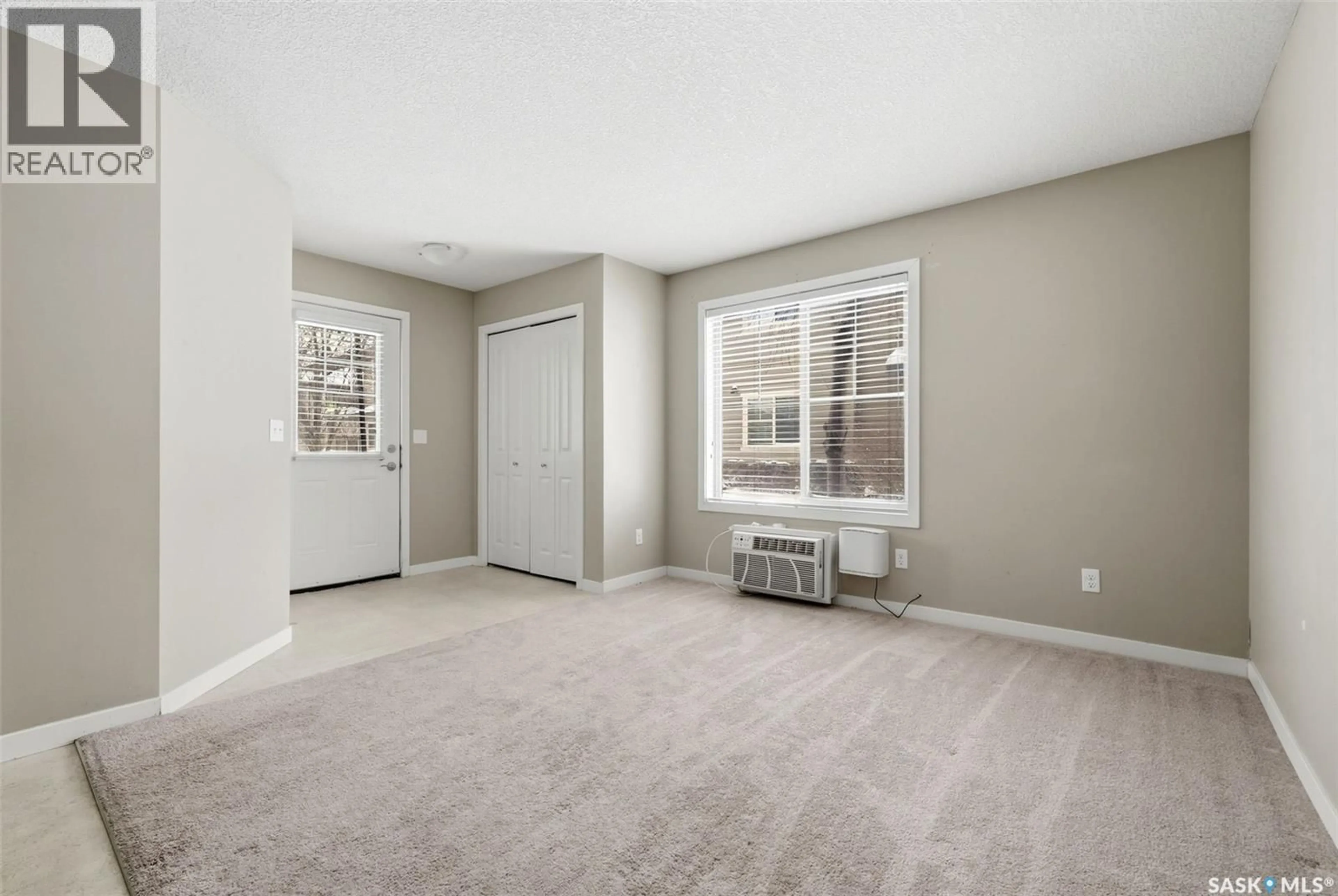 A pic of a room for 30 5019 JAMES HILL ROAD, Regina Saskatchewan S4W0B9