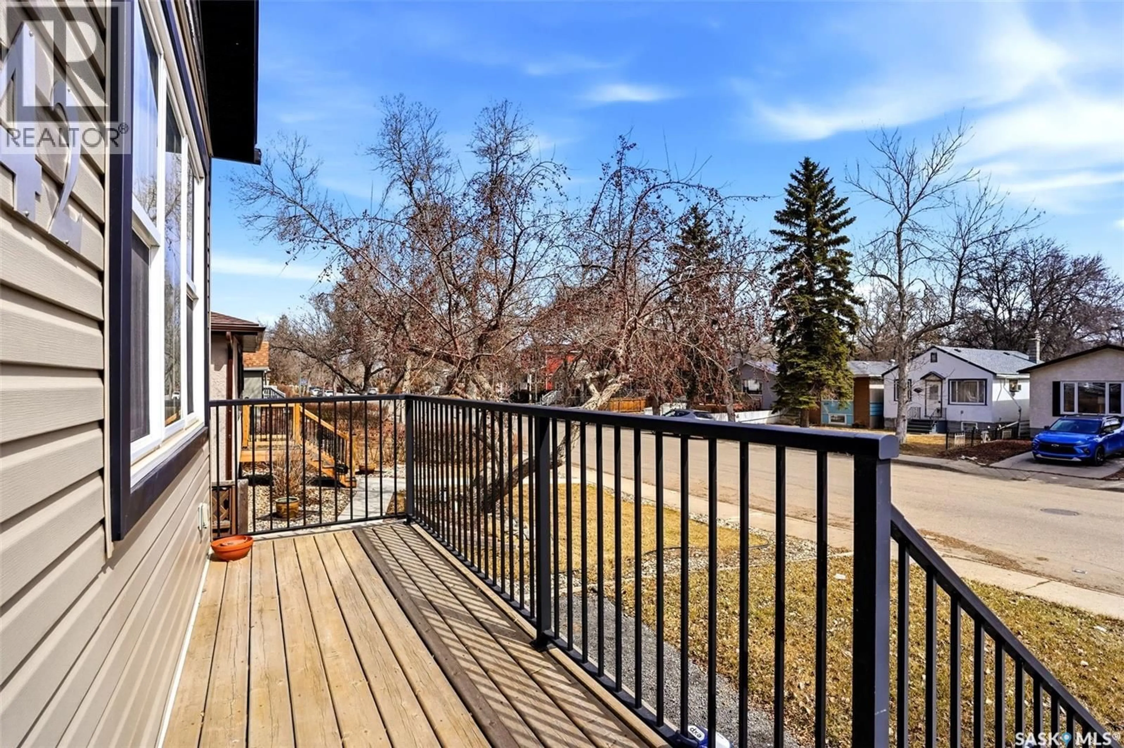 Patio, unknown for 2542 MCDONALD STREET, Regina Saskatchewan S4N2Z5