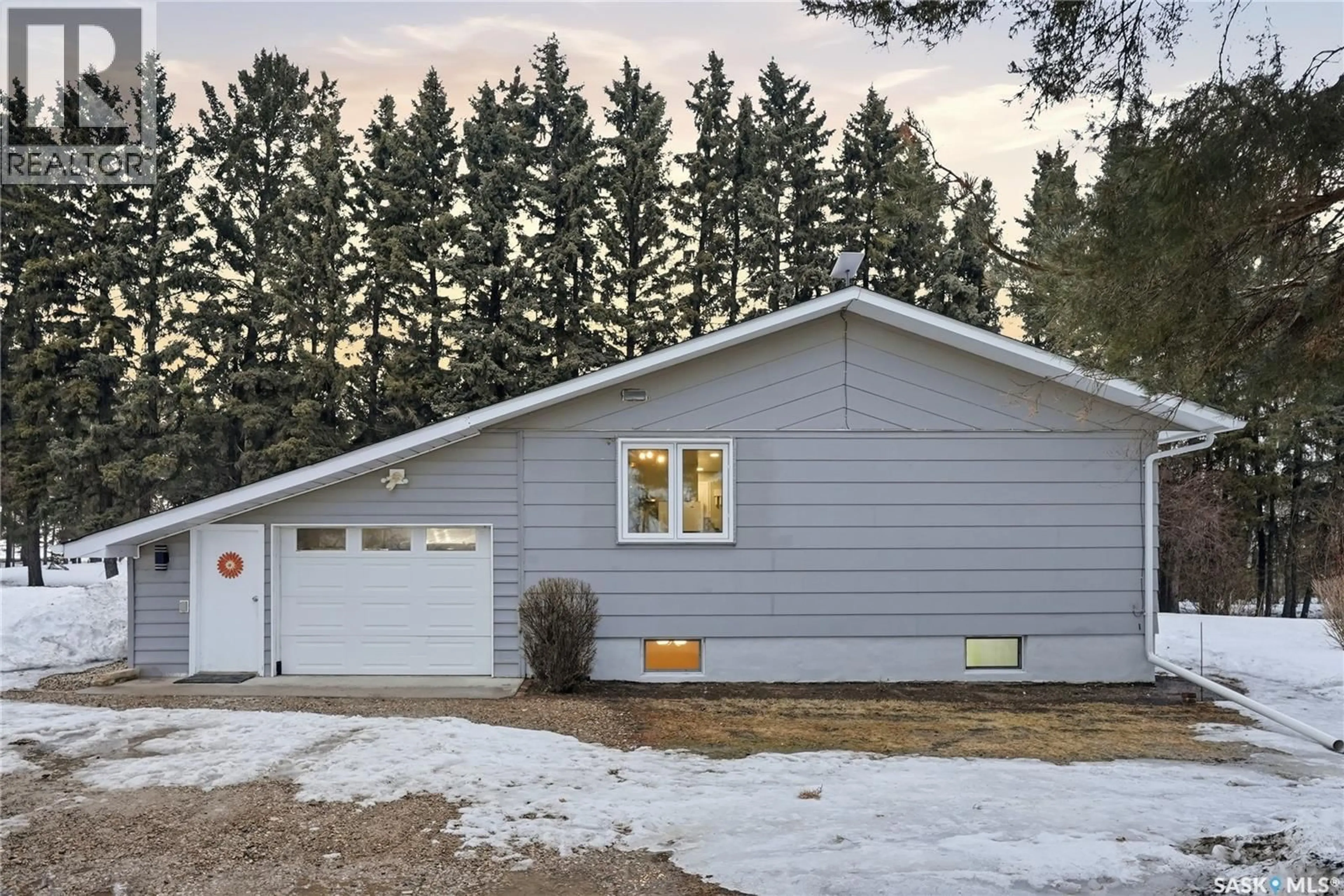 Home with vinyl exterior material, unknown for FOAM LAKE ACREAGE, Foam Lake Rm No. 276 Saskatchewan S0A1A0
