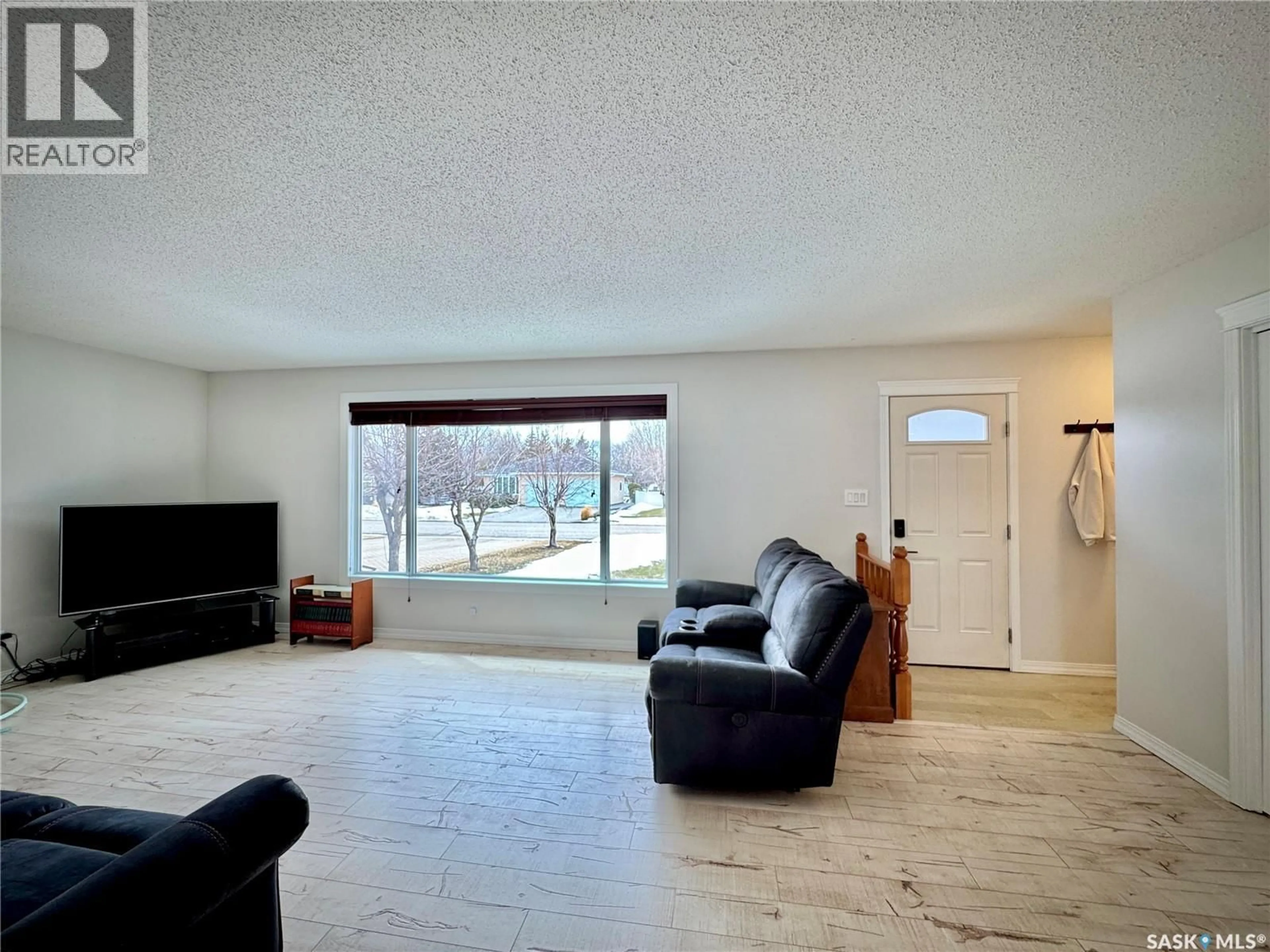 Living room with furniture, unknown for 813 STANLEY STREET, Esterhazy Saskatchewan S0A0X0