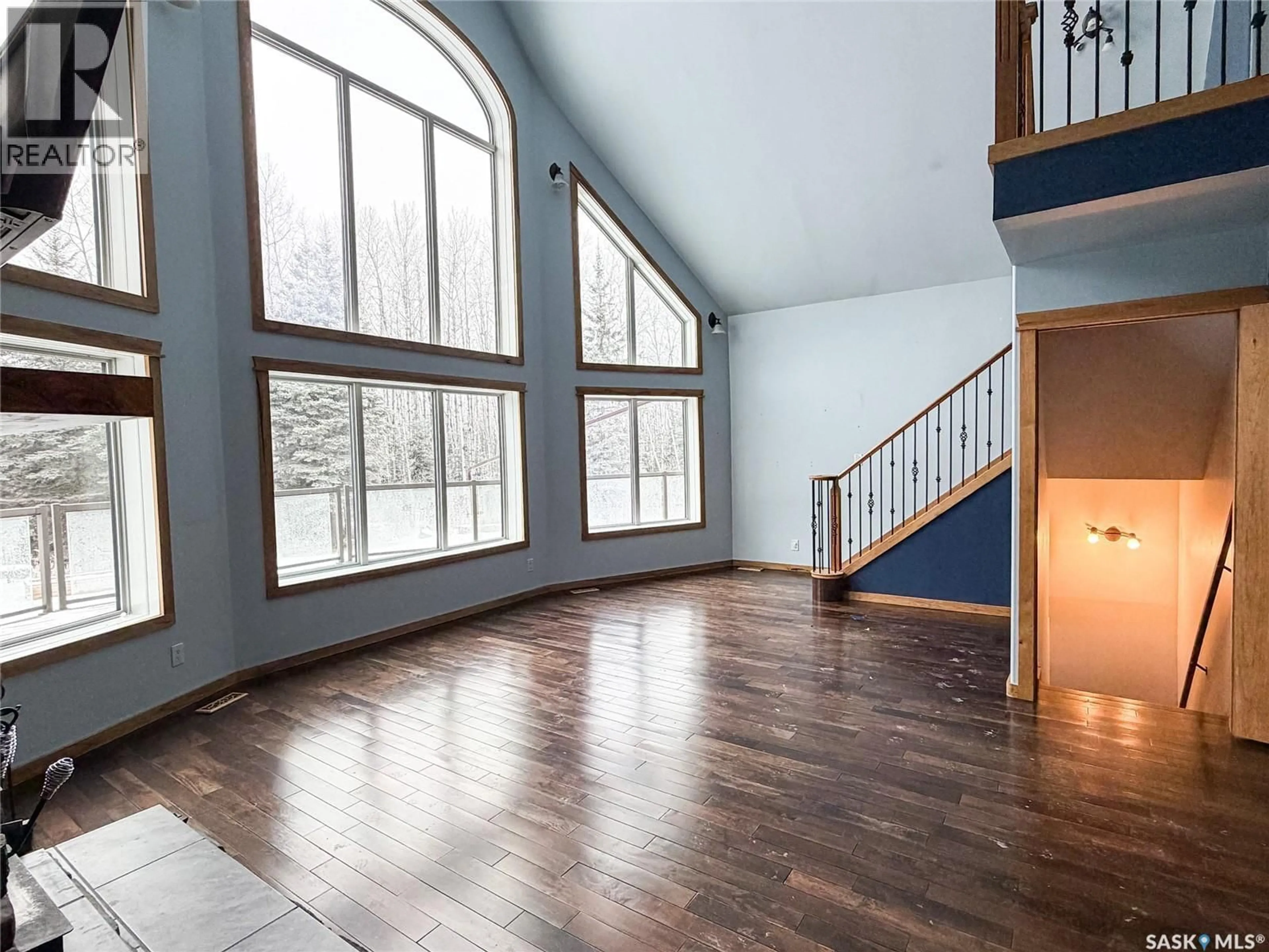 Indoor foyer for 5 ACRES SW ON HWY 4, Meadow Lake Rm No.588 Saskatchewan S9X1Y4