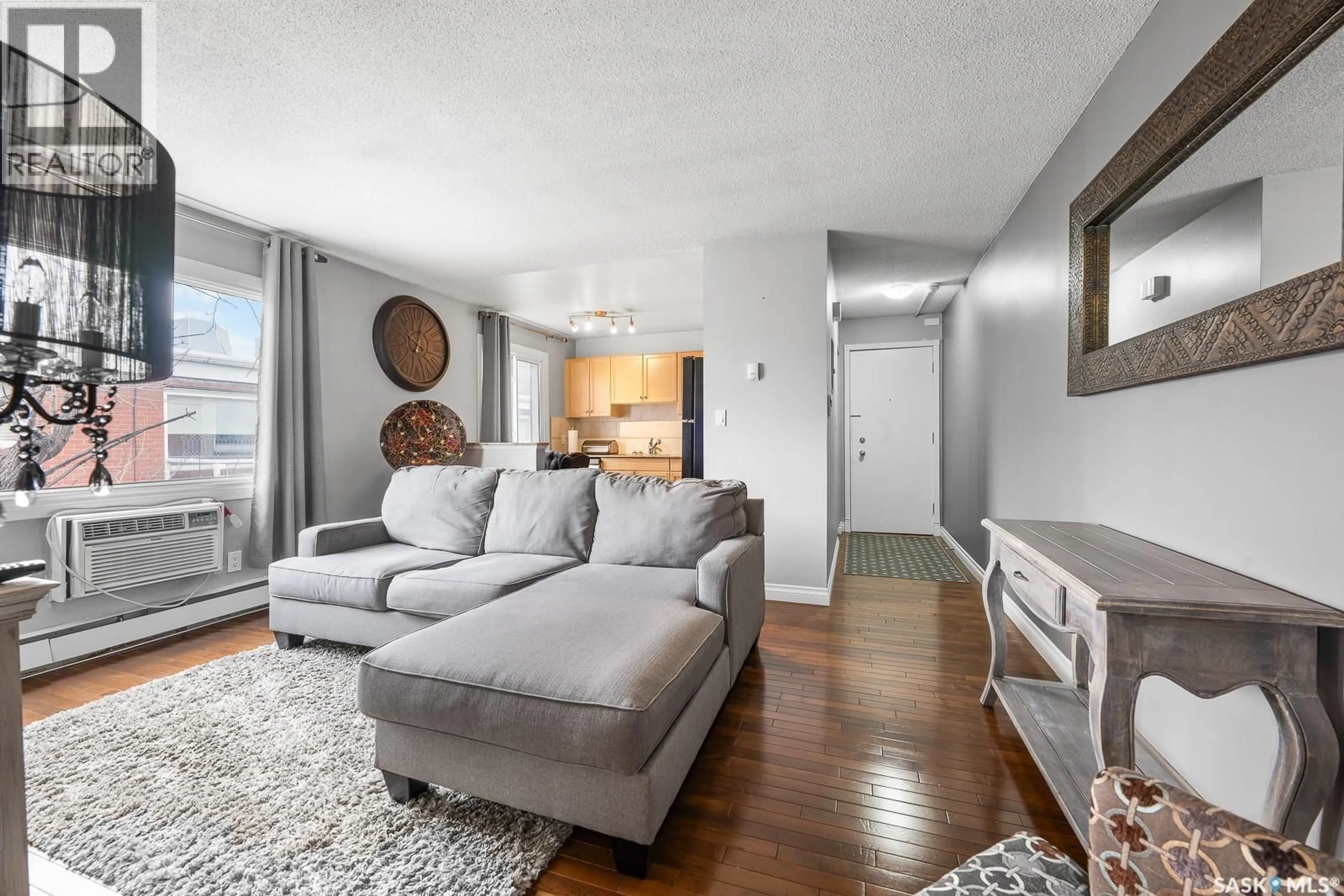 Living room with furniture, unknown for 9 2320 13TH AVENUE, Regina Saskatchewan S4V0V7