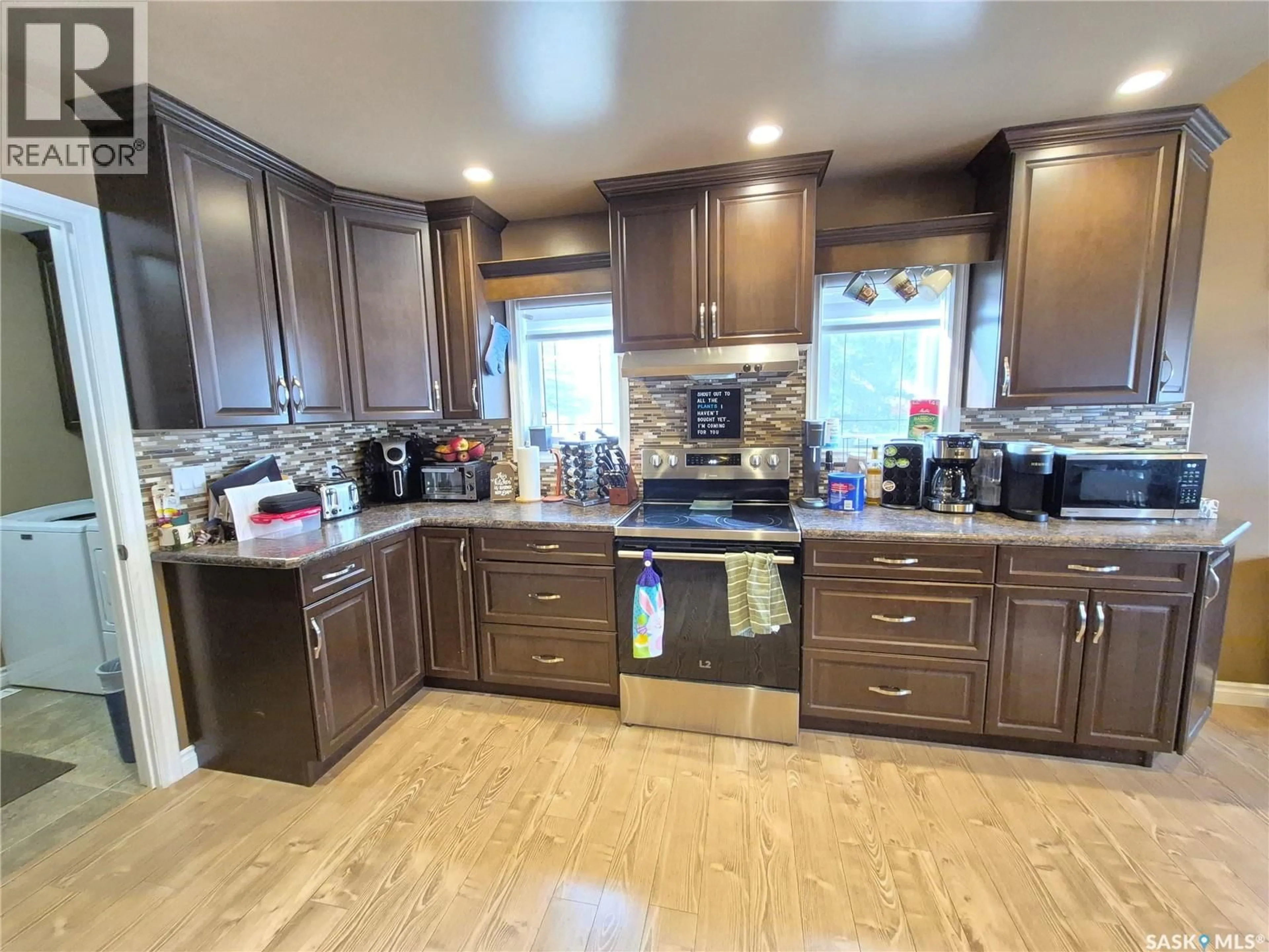 Open concept kitchen, unknown for 316 FREDERICK STREET, Ogema Saskatchewan S0C1Y0