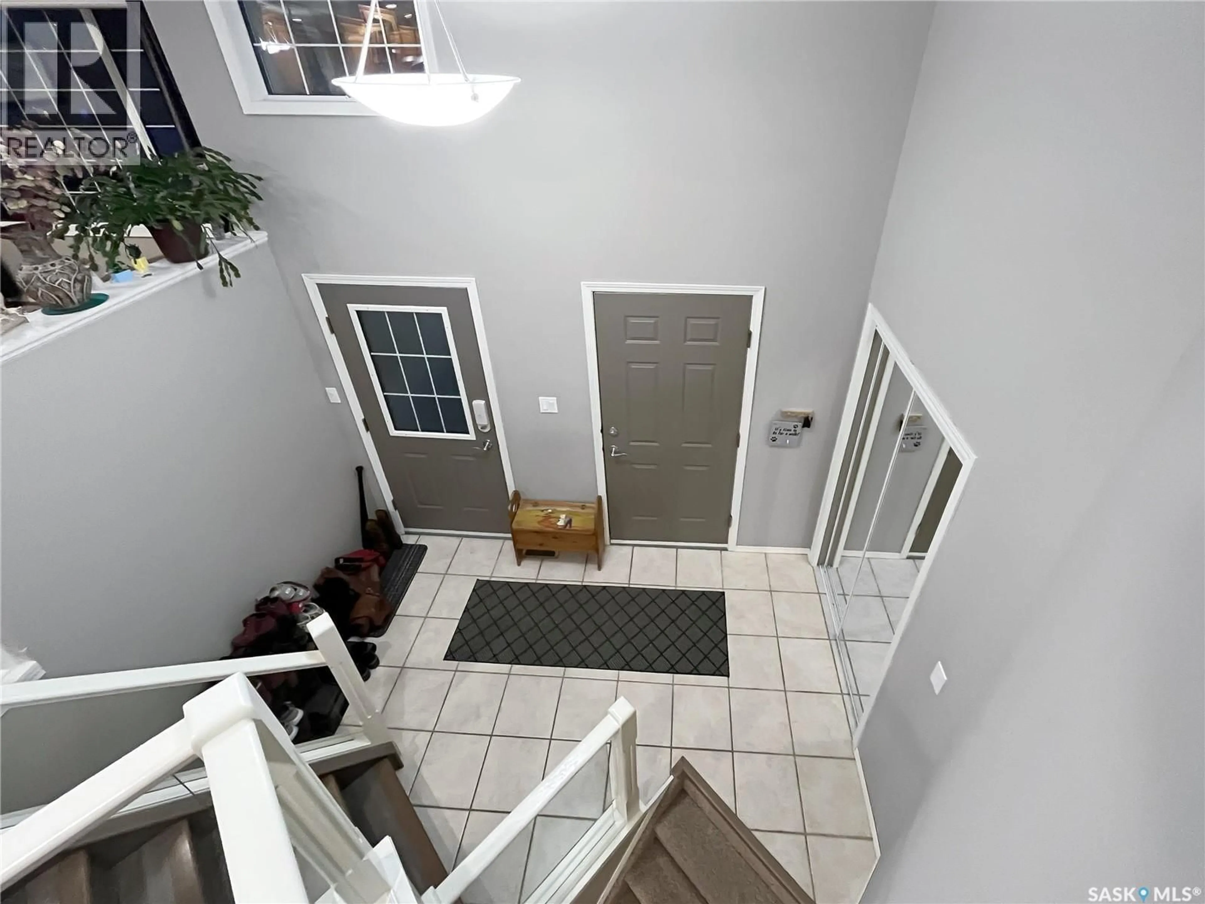 Indoor entryway for 27 CARMENT PLACE, Prince Albert Saskatchewan S6V8A2