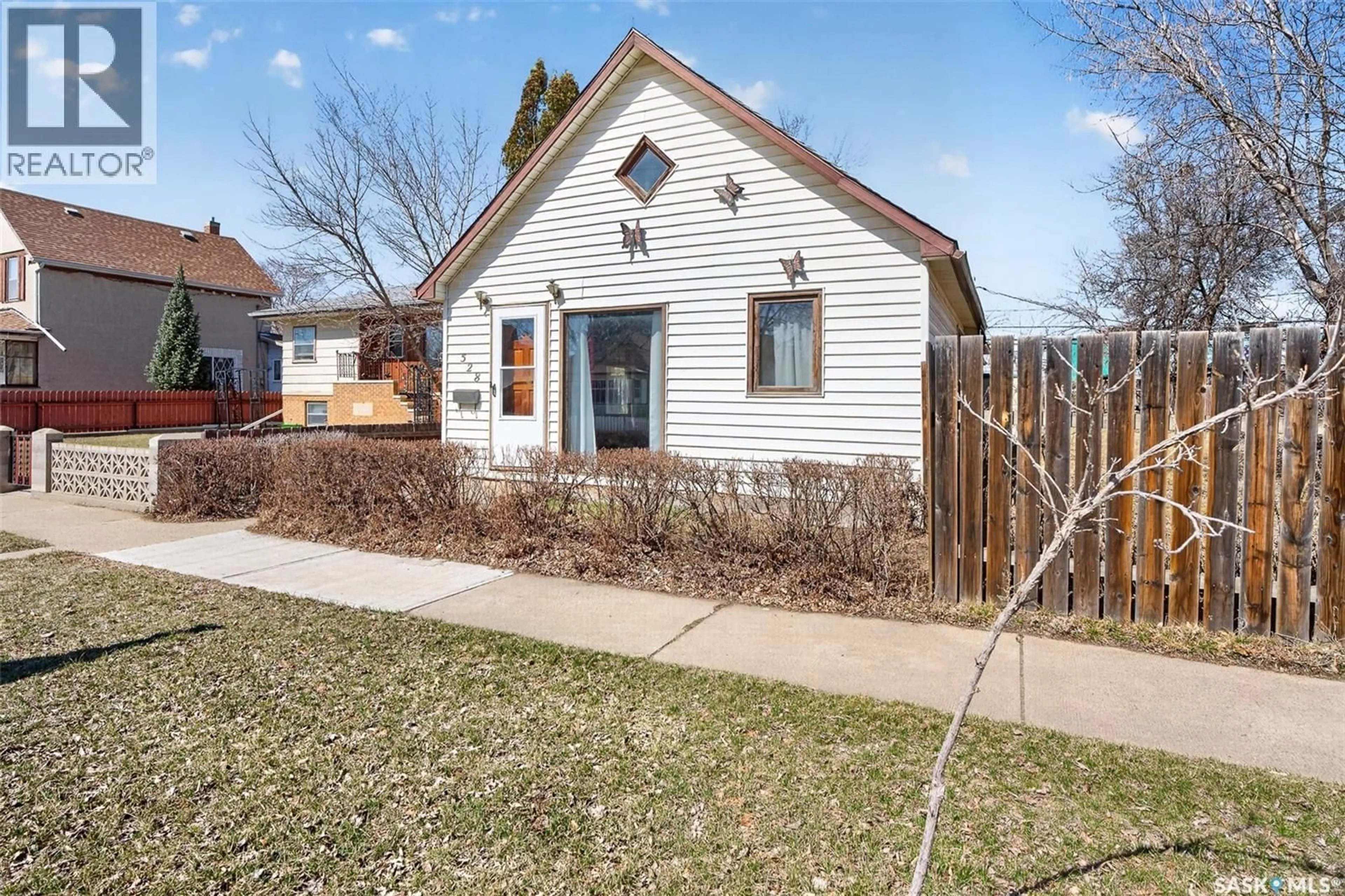 Unknown for 528 OMINICA STREET E, Moose Jaw Saskatchewan S6H0H3