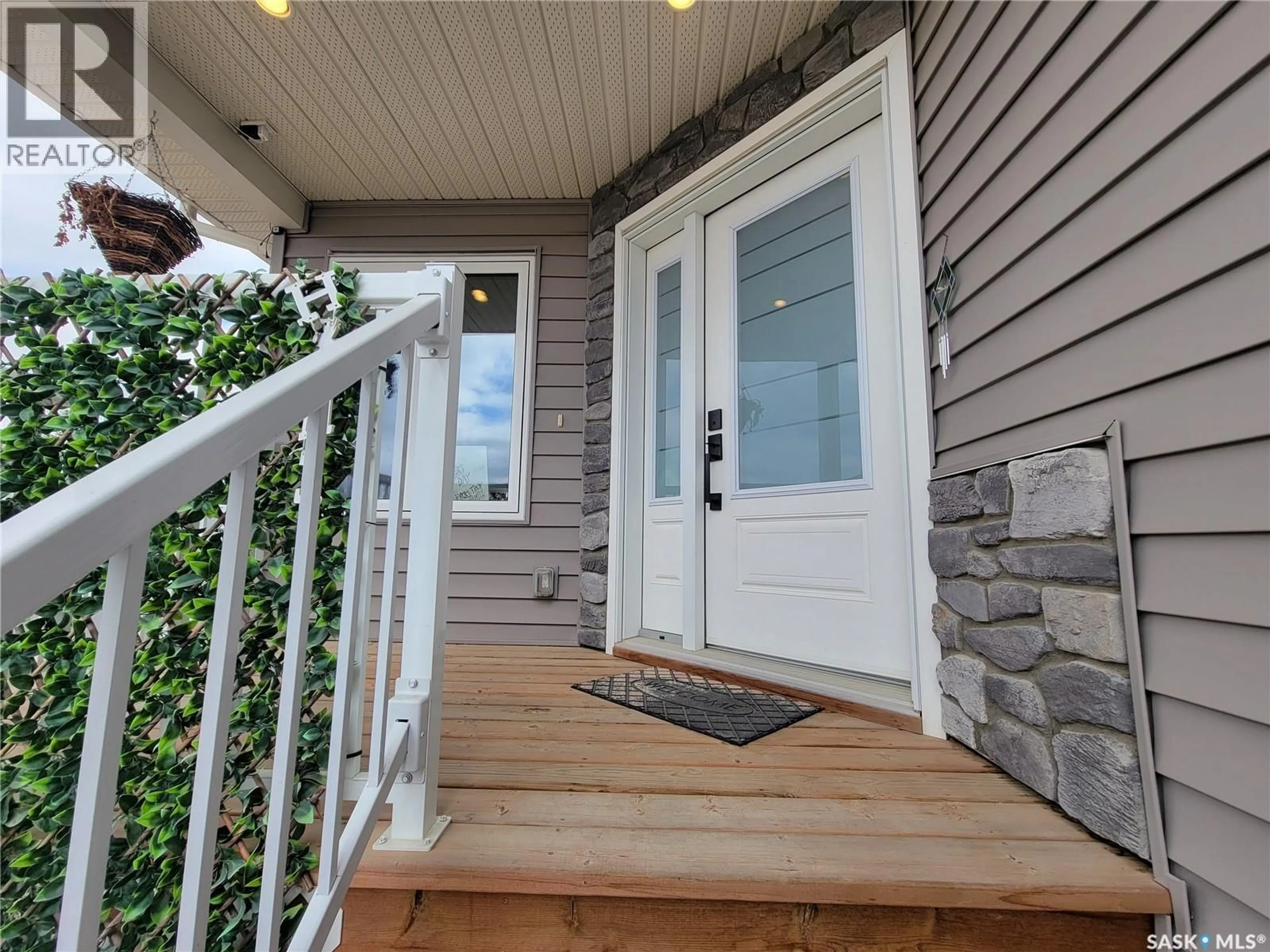 Unknown for 214 1ST AVENUE, Maidstone Saskatchewan S0M1M0