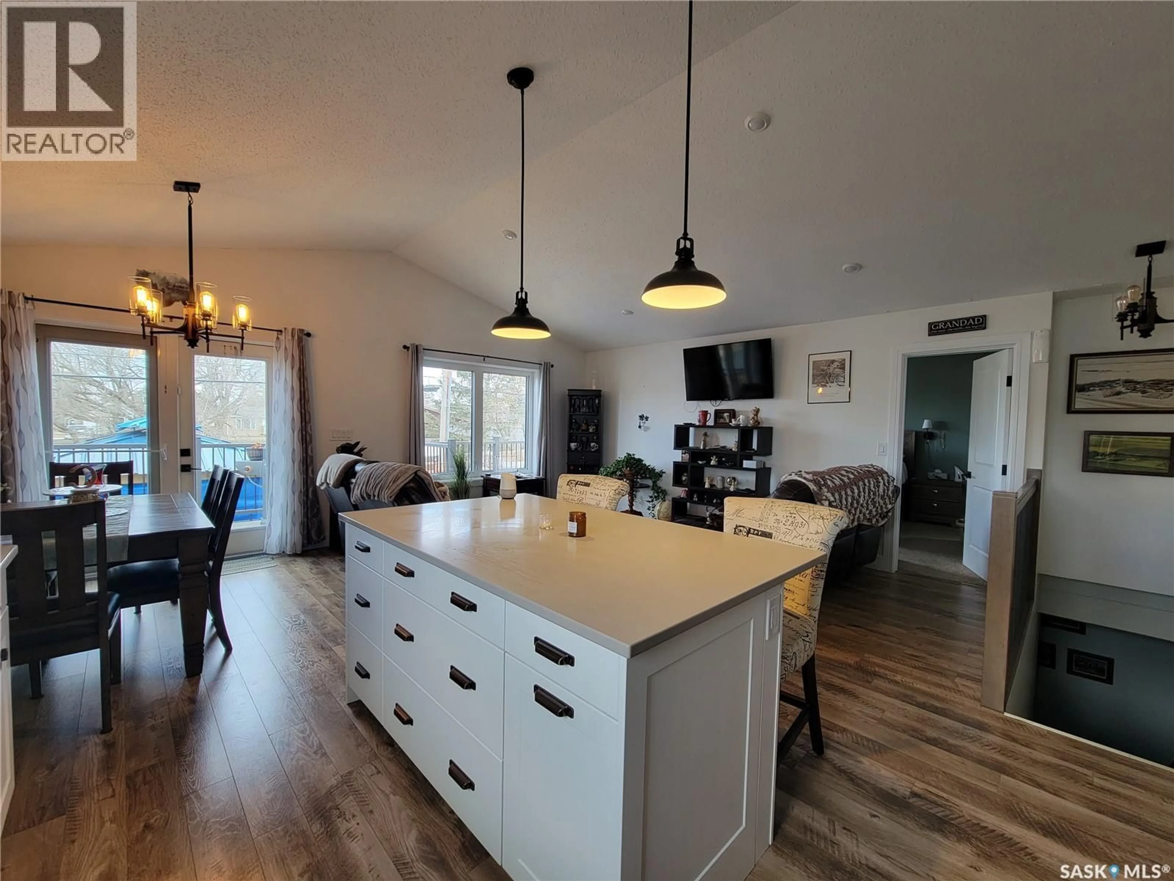 Open concept kitchen, unknown for 214 1ST AVENUE, Maidstone Saskatchewan S0M1M0
