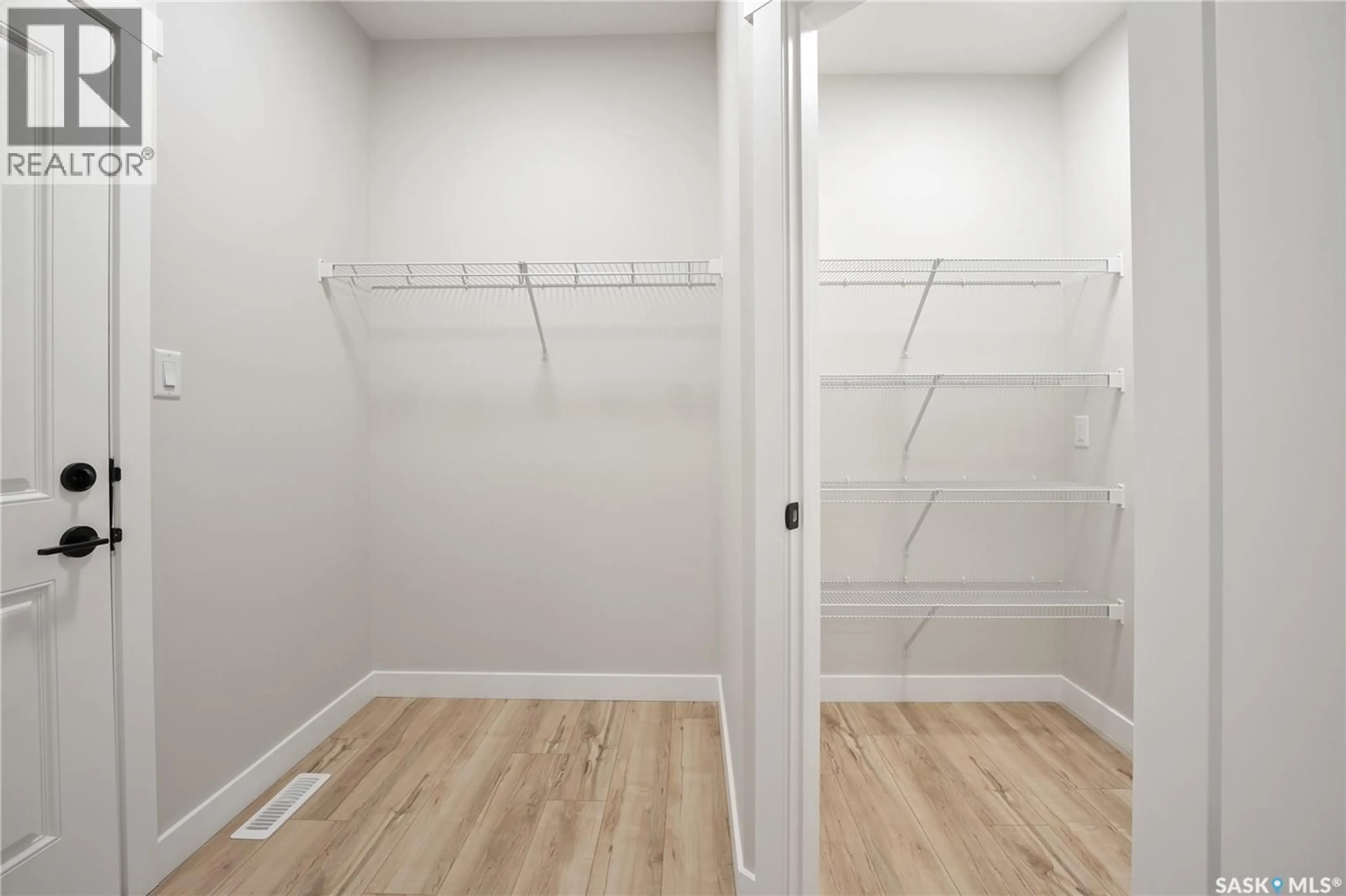Storage room or clothes room or walk-in closet for 439 KINLOCH CRESCENT, Saskatoon Saskatchewan S7M5X1